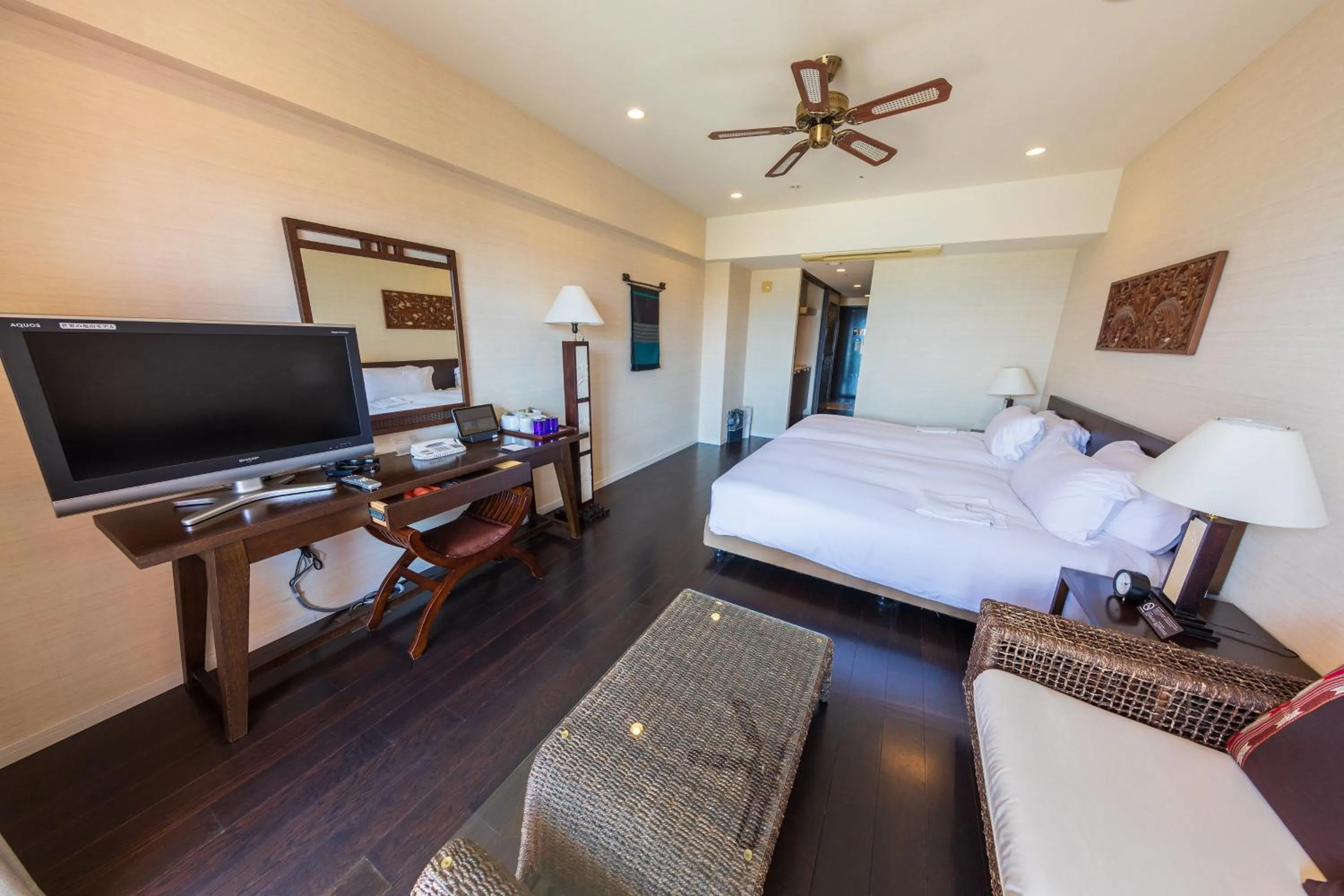 Superior Twin Room in Kafuu Resort Fuchaku Condo Hotel