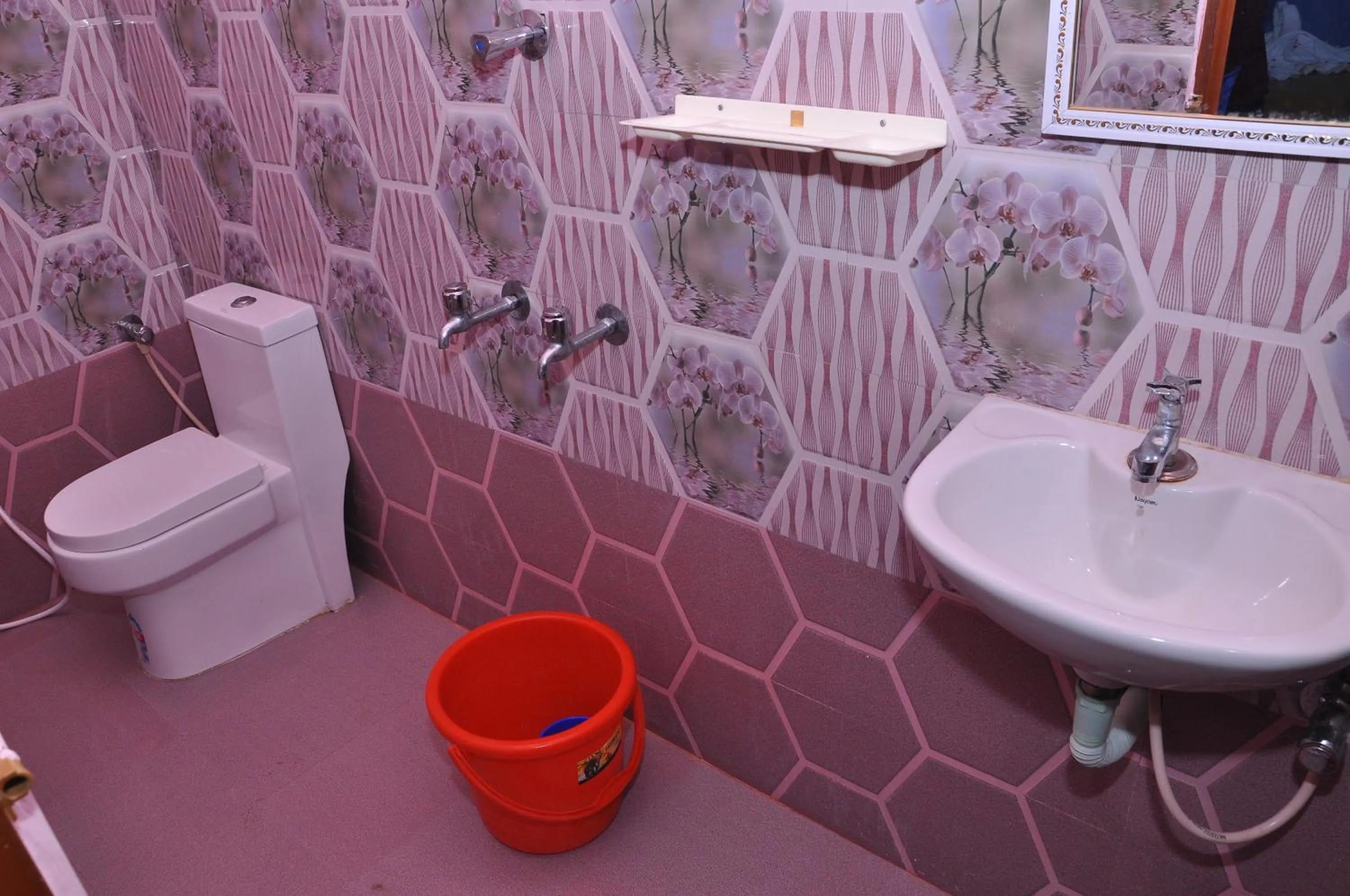 Budget Triple Room in Hotel Amman Residency