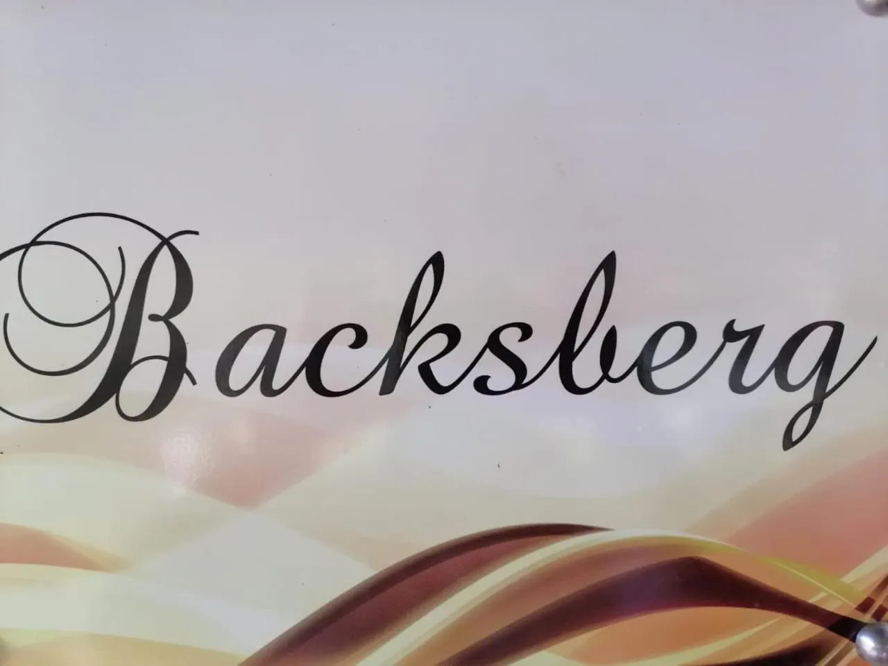 Studio Cottage with Kitchen - single occupancy in Lincoln Cottages BnB & Self-Catering