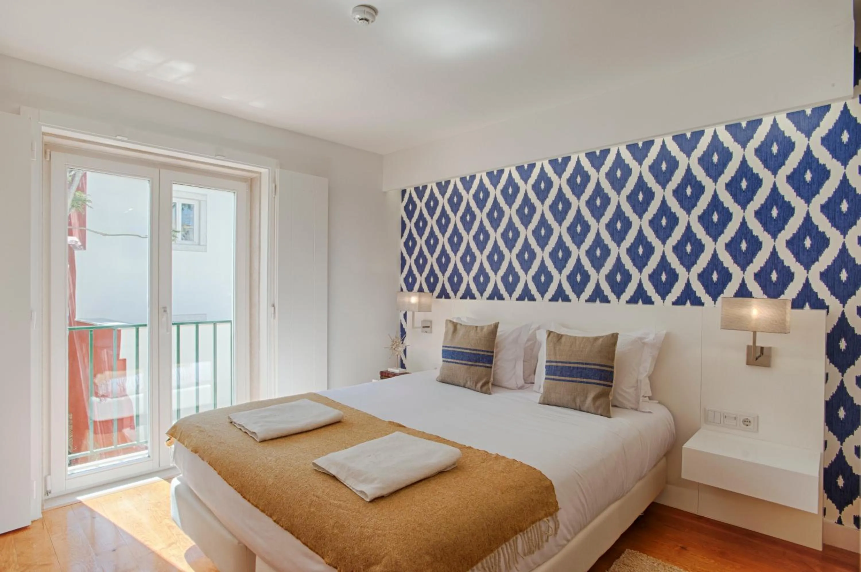 Double or Twin Room with Garden View in Dear Lisbon - Charming House