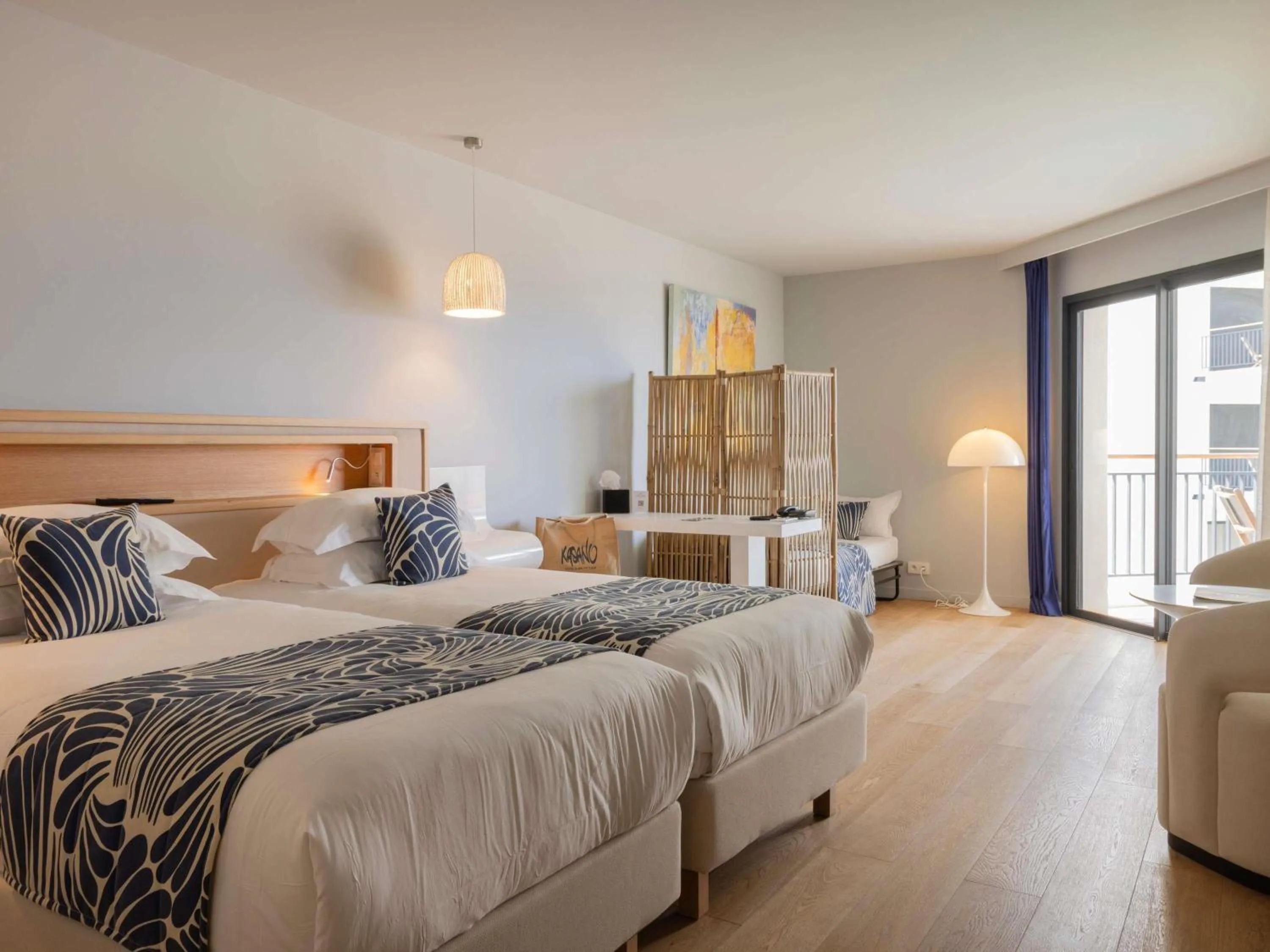 Superior Double or Twin Suite and Sea and Pool View in Hotel & Spa Kasano Calvi - Handwritten Collection