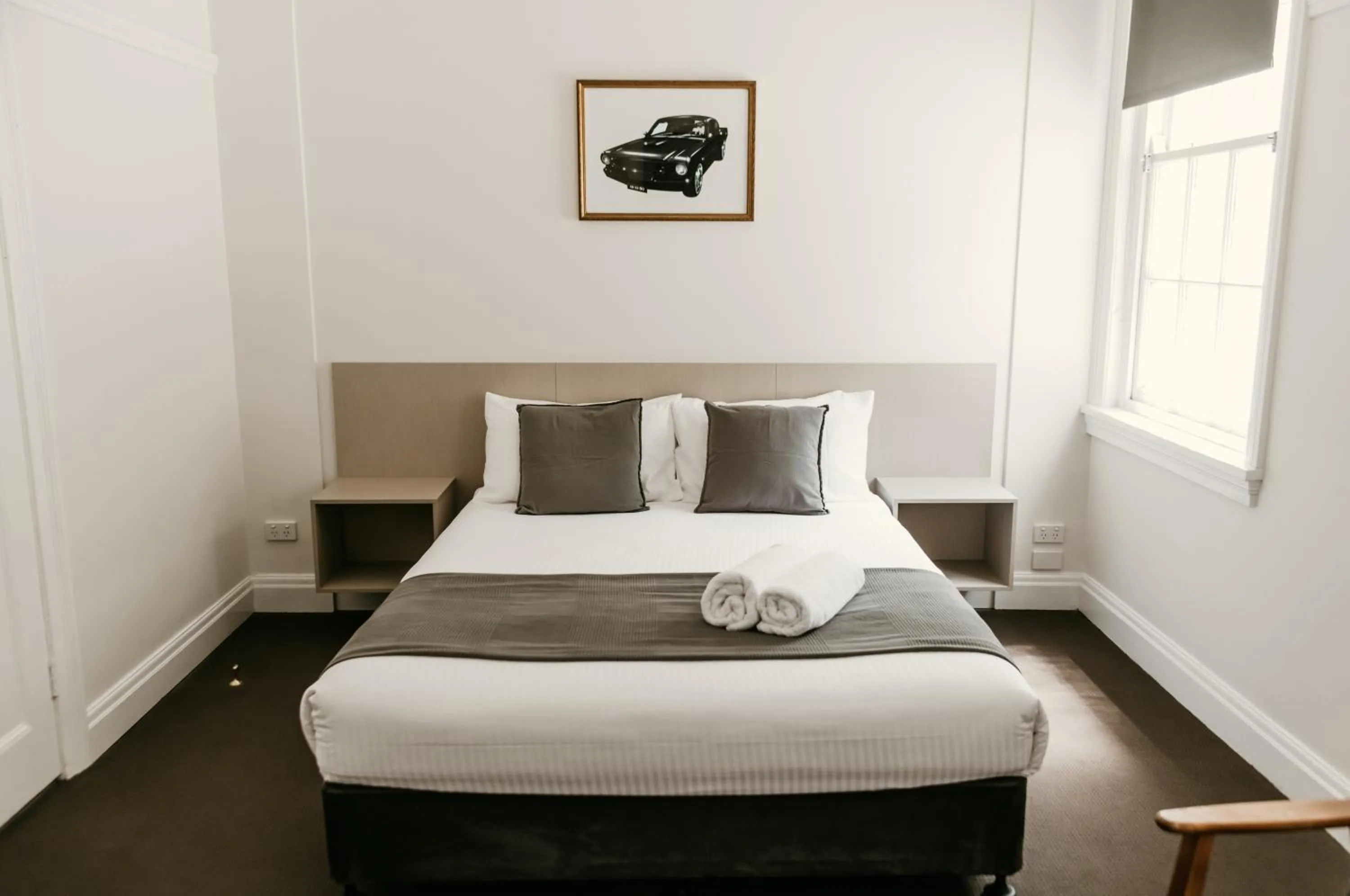 Queen Room - Disability Access in The Imperial Hotel