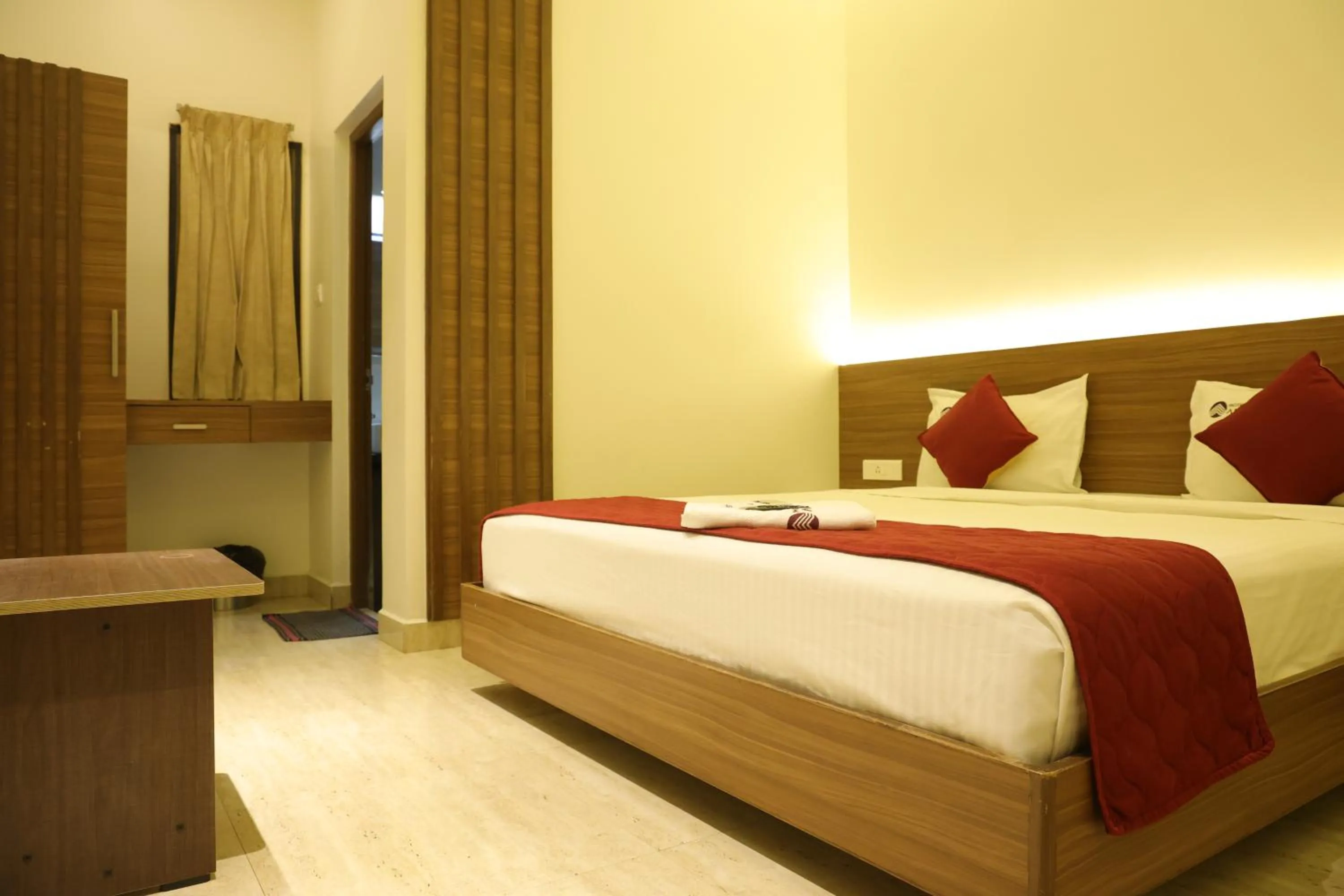 Deluxe Double Room in Hotel Amoha