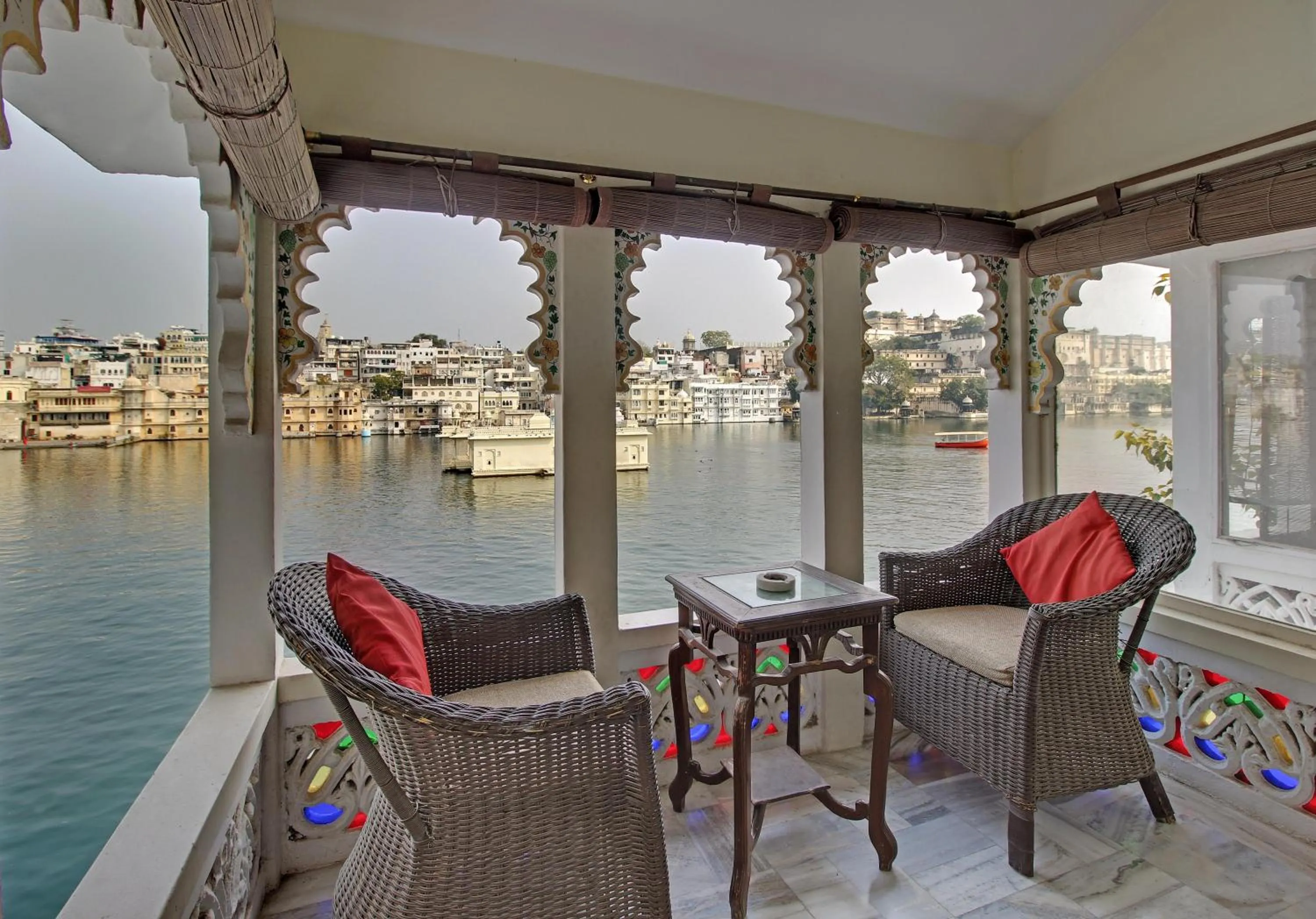 Deluxe Double or Twin Room with Lake View - single occupancy in Lake Pichola Hotel