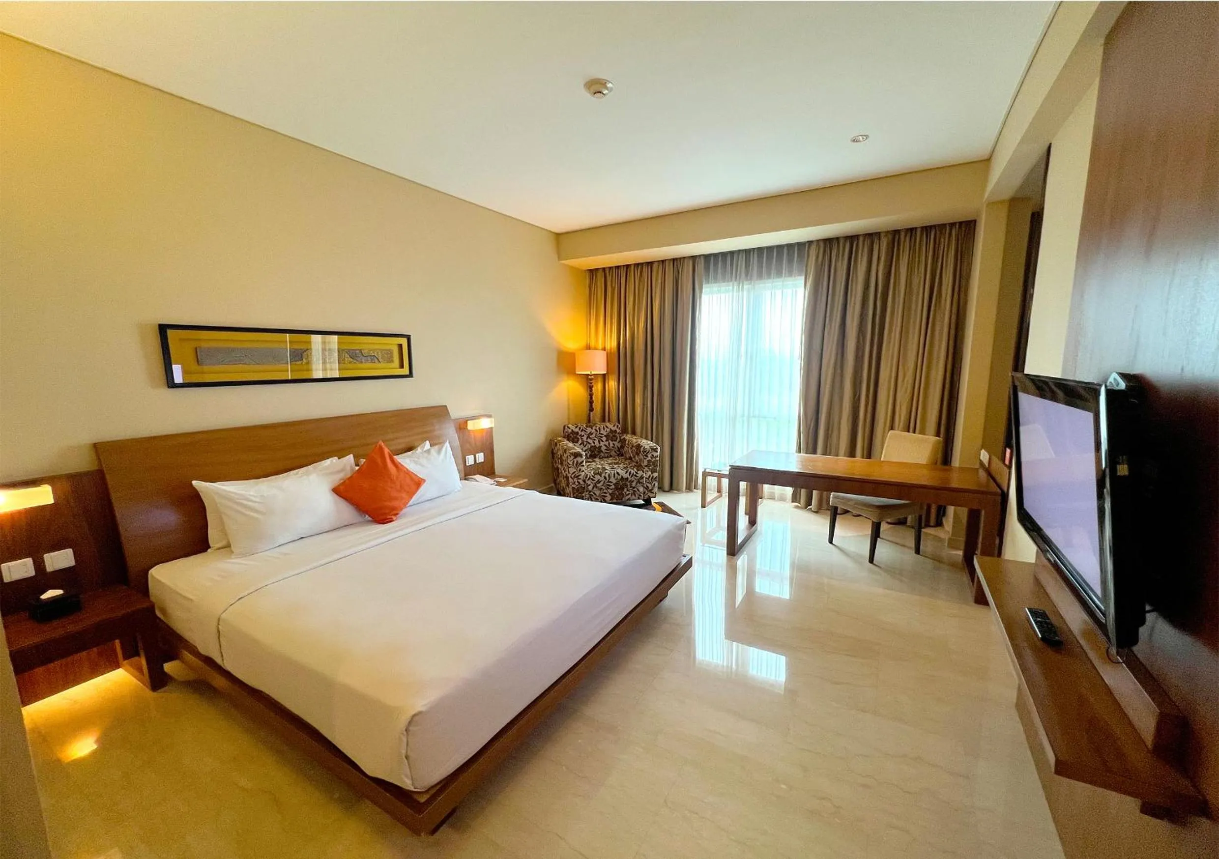 Deluxe Double Room in The Luxton Bandung