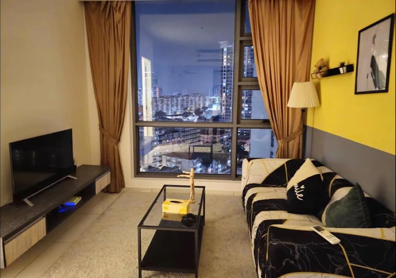 Apartment with Pool View  in Robertson PanoramaKL Suites