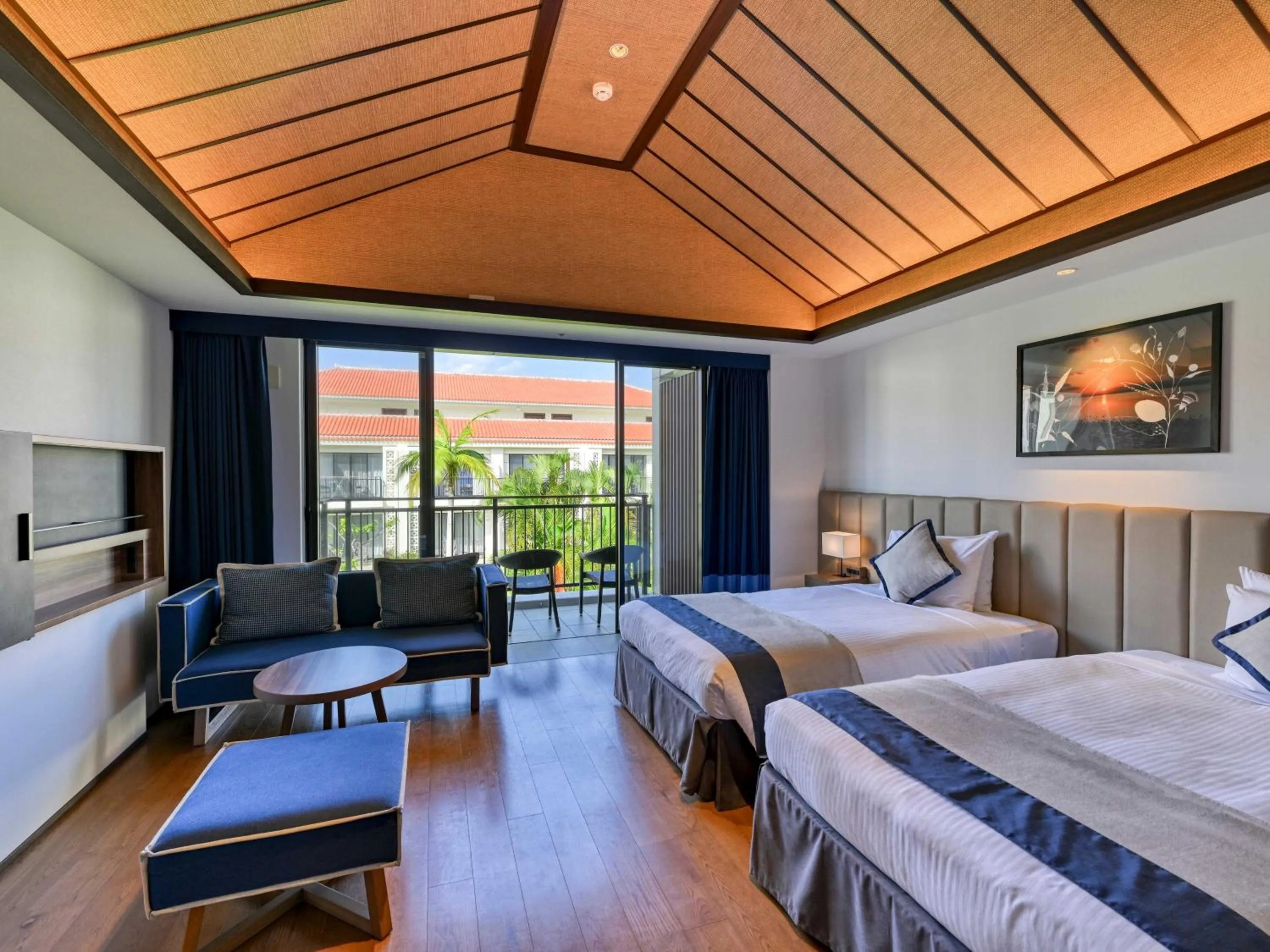 Superior Twin Room in FUSAKI BEACH RESORT HOTEL & VILLAS