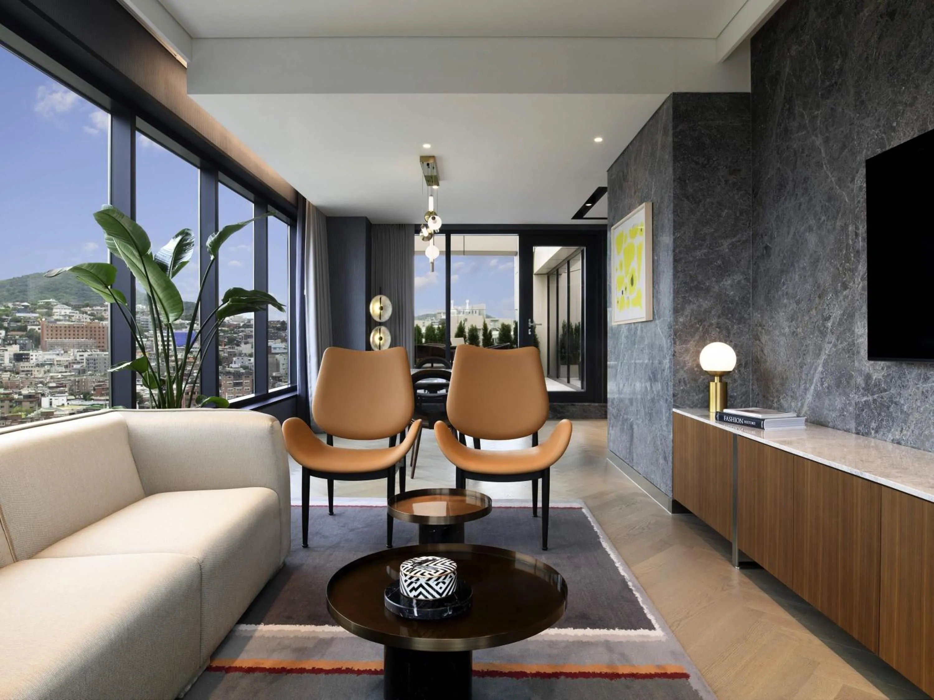 Mondrian King Suite in Mondrian Seoul Itaewon