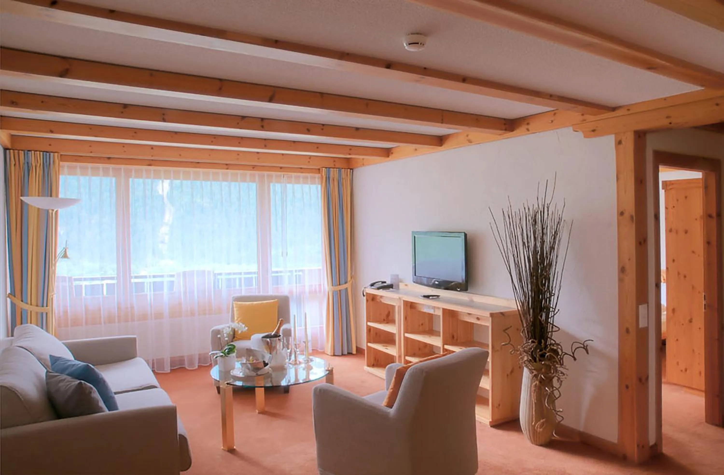 Suite with Eiger Mountain View in Sunstar Hotel & SPA Grindelwald