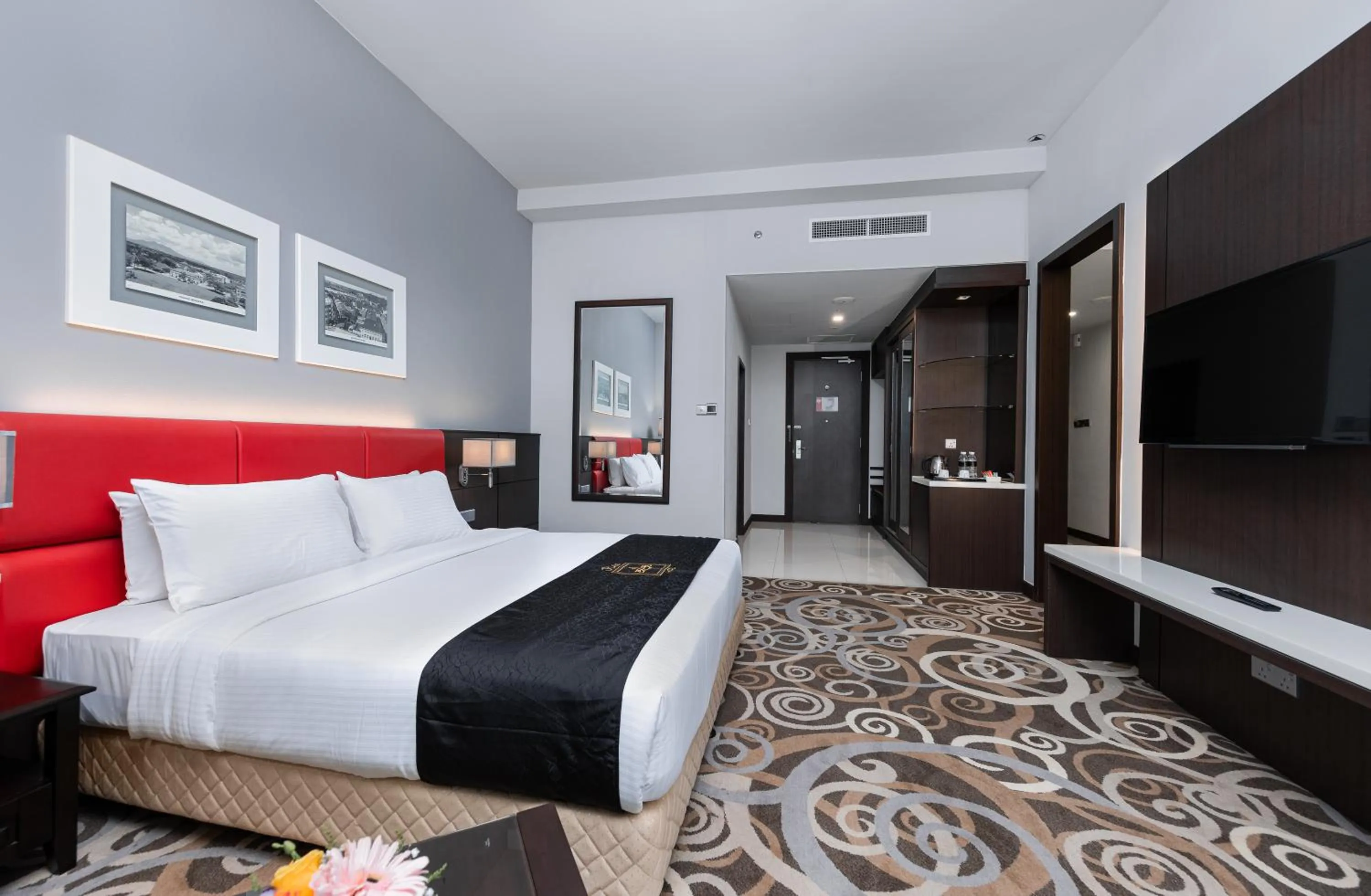 Superior King Room in Raia Hotel & Convention Centre Kuching