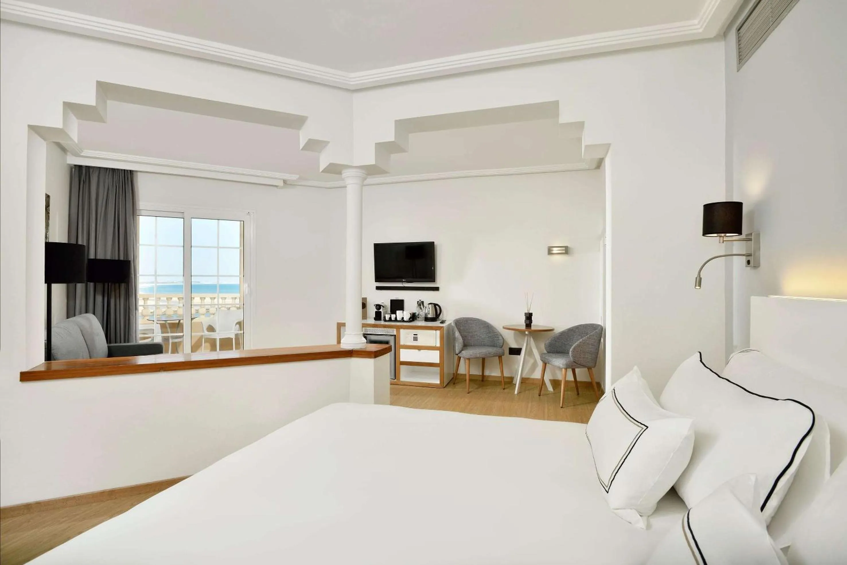 The Level Junior Suite with Sea View (2 Adults + 2 Children) in Meliá Isla Canela
