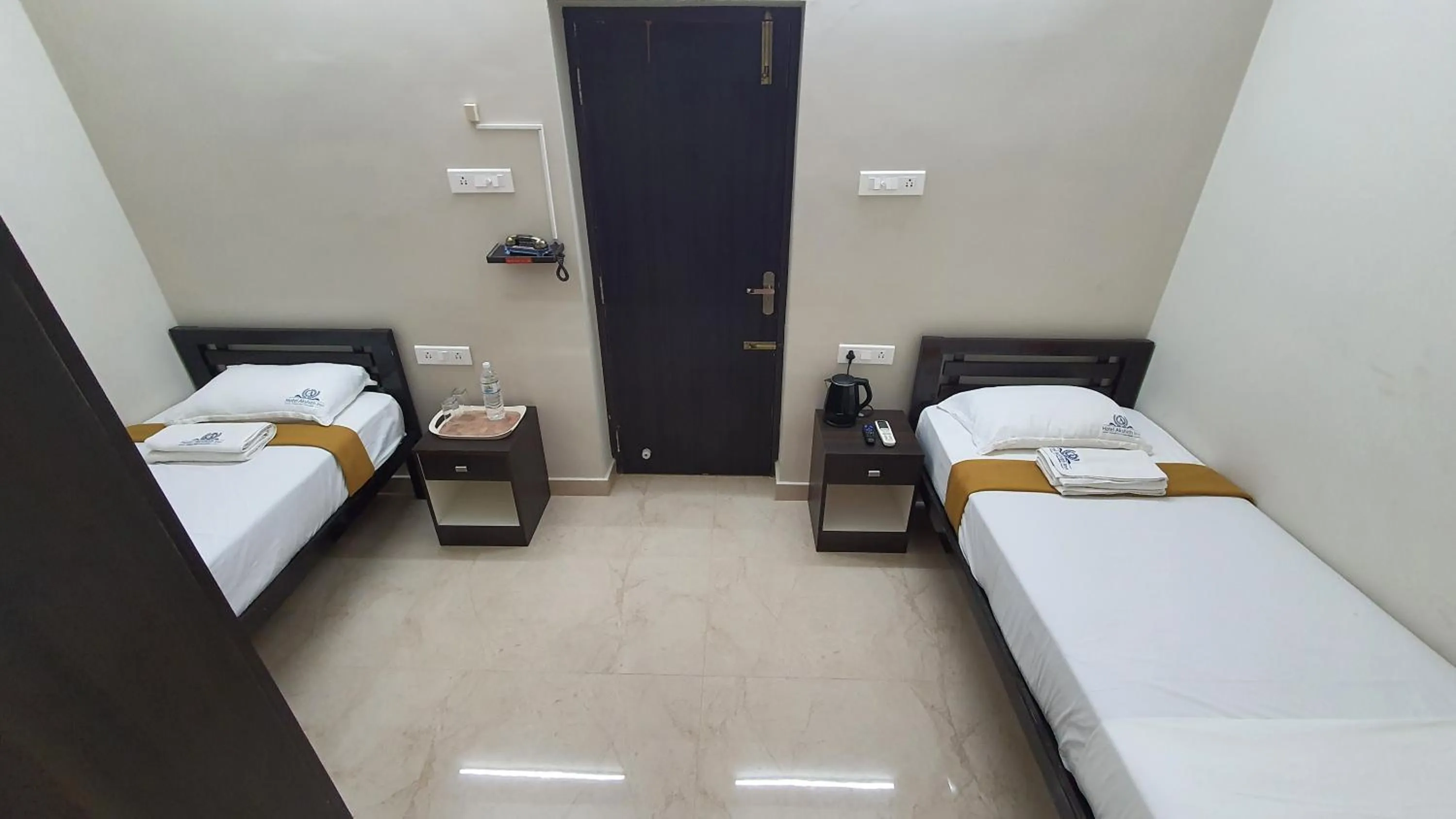Superior Twin Room - single occupancy in Hotel Akshith Inn