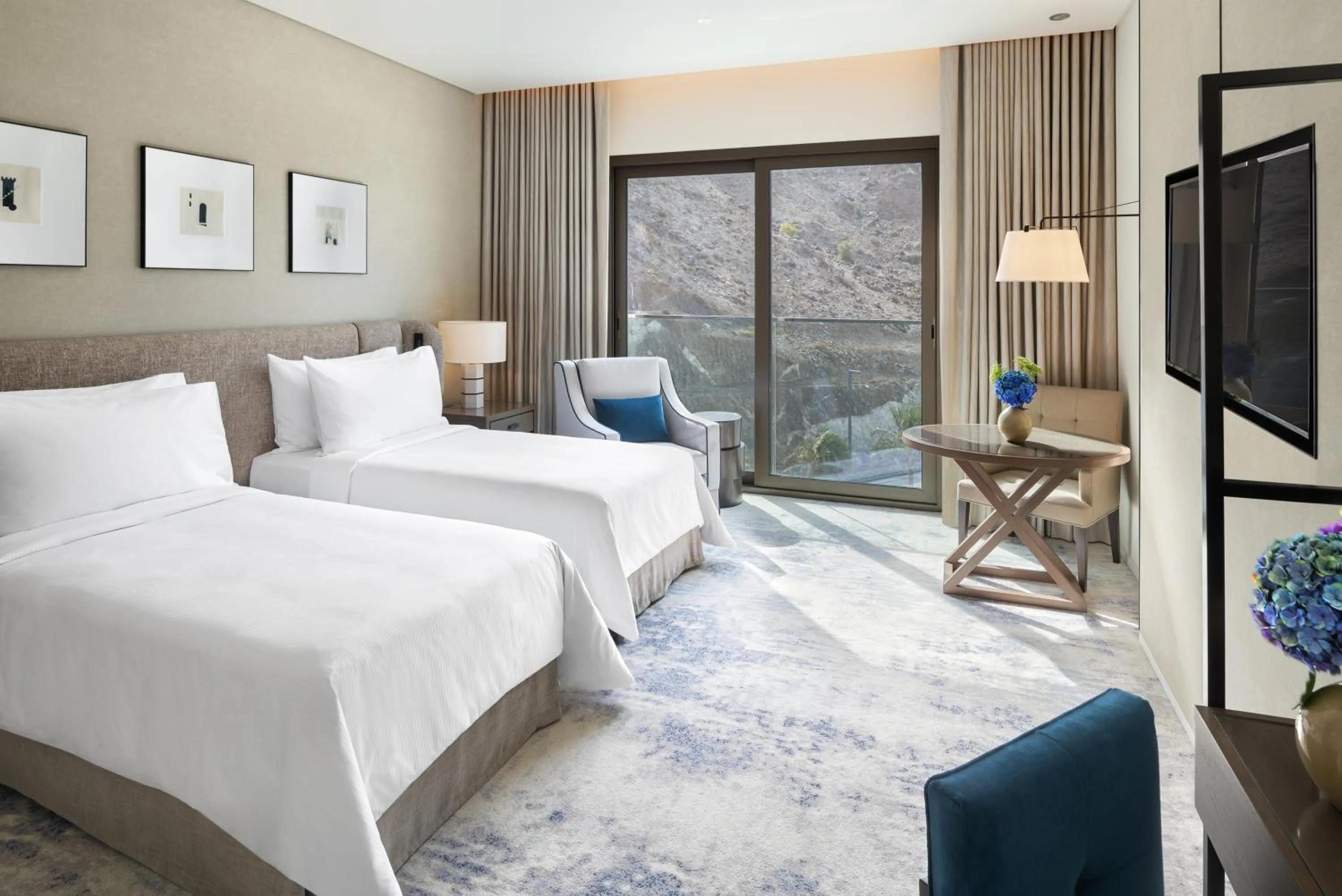 Deluxe room Mountain view Twin in Address Beach Resort Fujairah