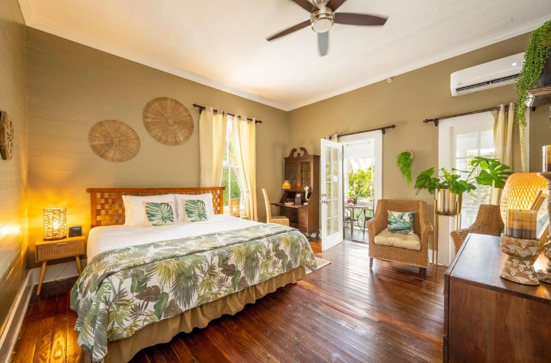 Royal Poinciana with Balcony in The Mermaid & The Alligator