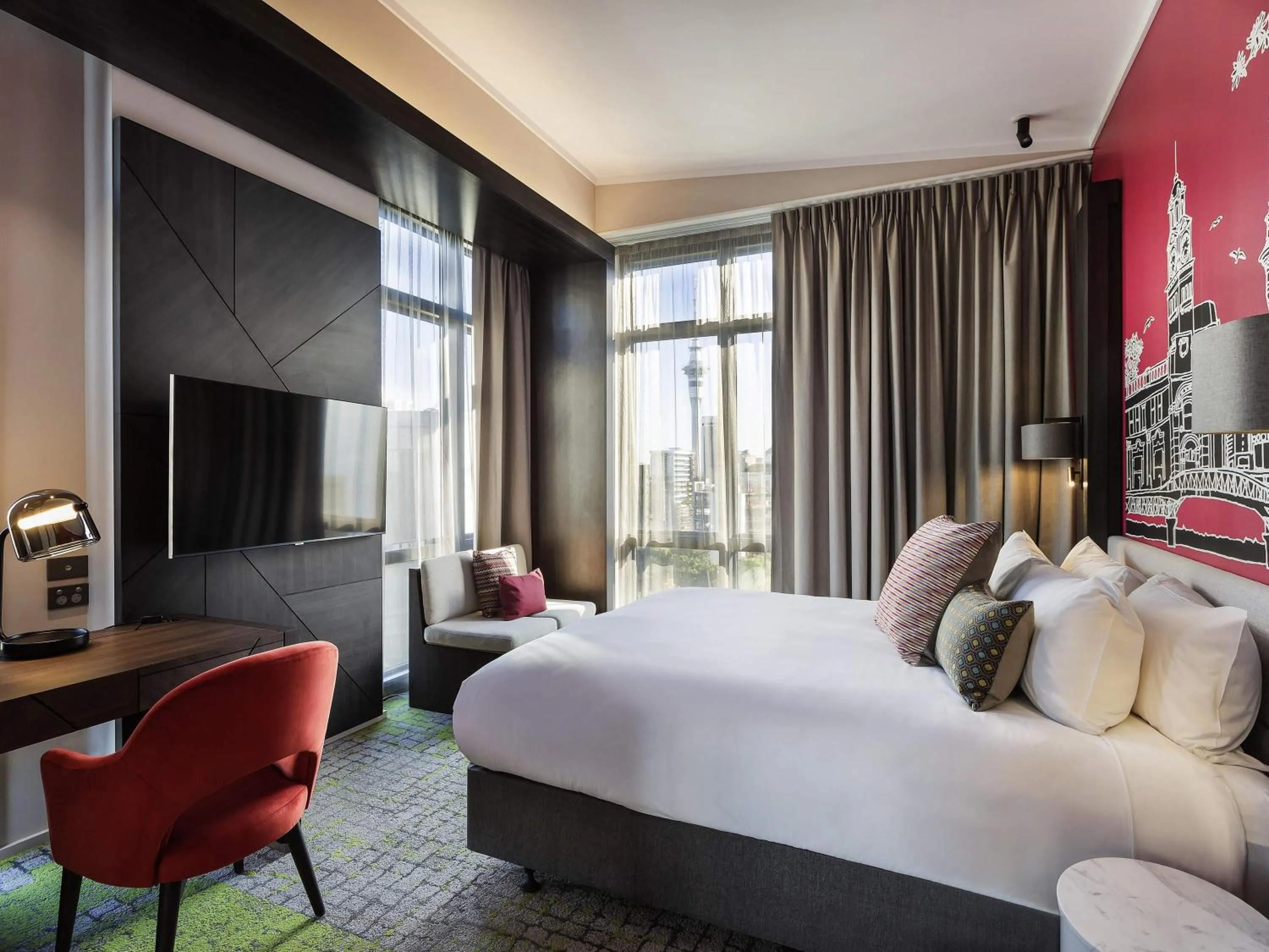 Deluxe King Room in Mercure Auckland Queen Street