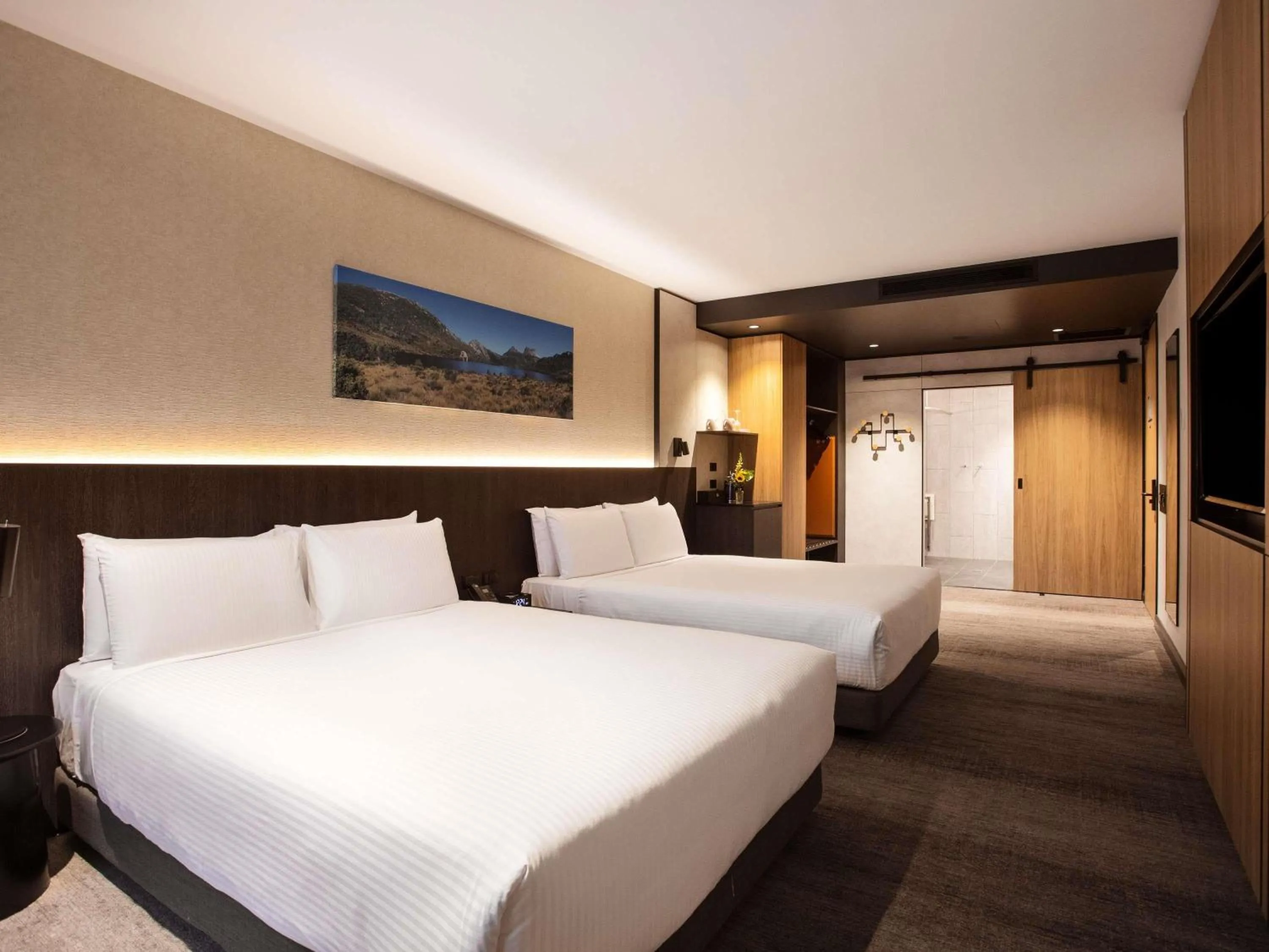 Classic Interior Room with Two Queen Beds - single occupancy in Mövenpick Hotel Hobart