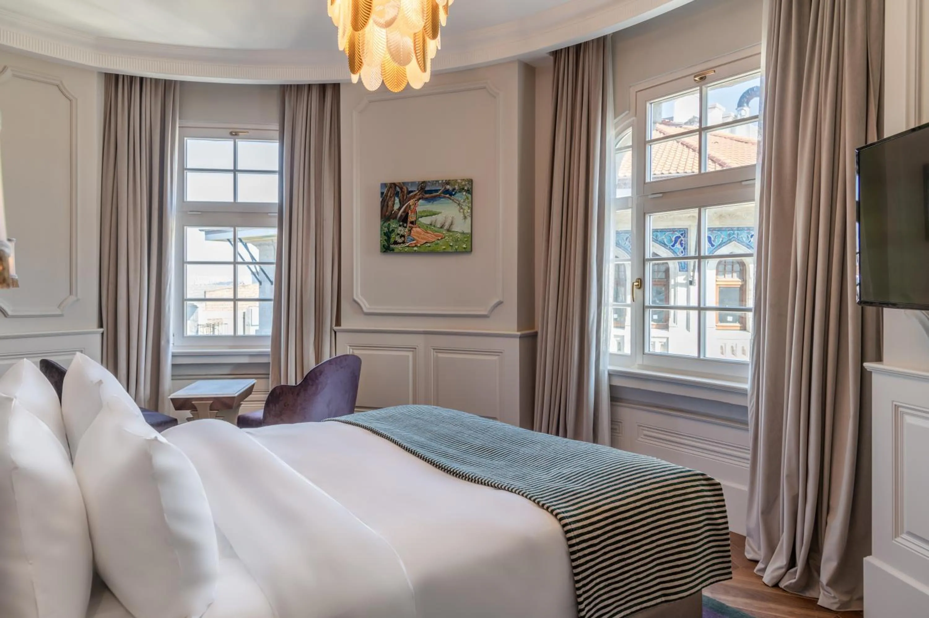 Executive Suite with, 1 King in Orientbank Hotel Istanbul, Autograph Collection