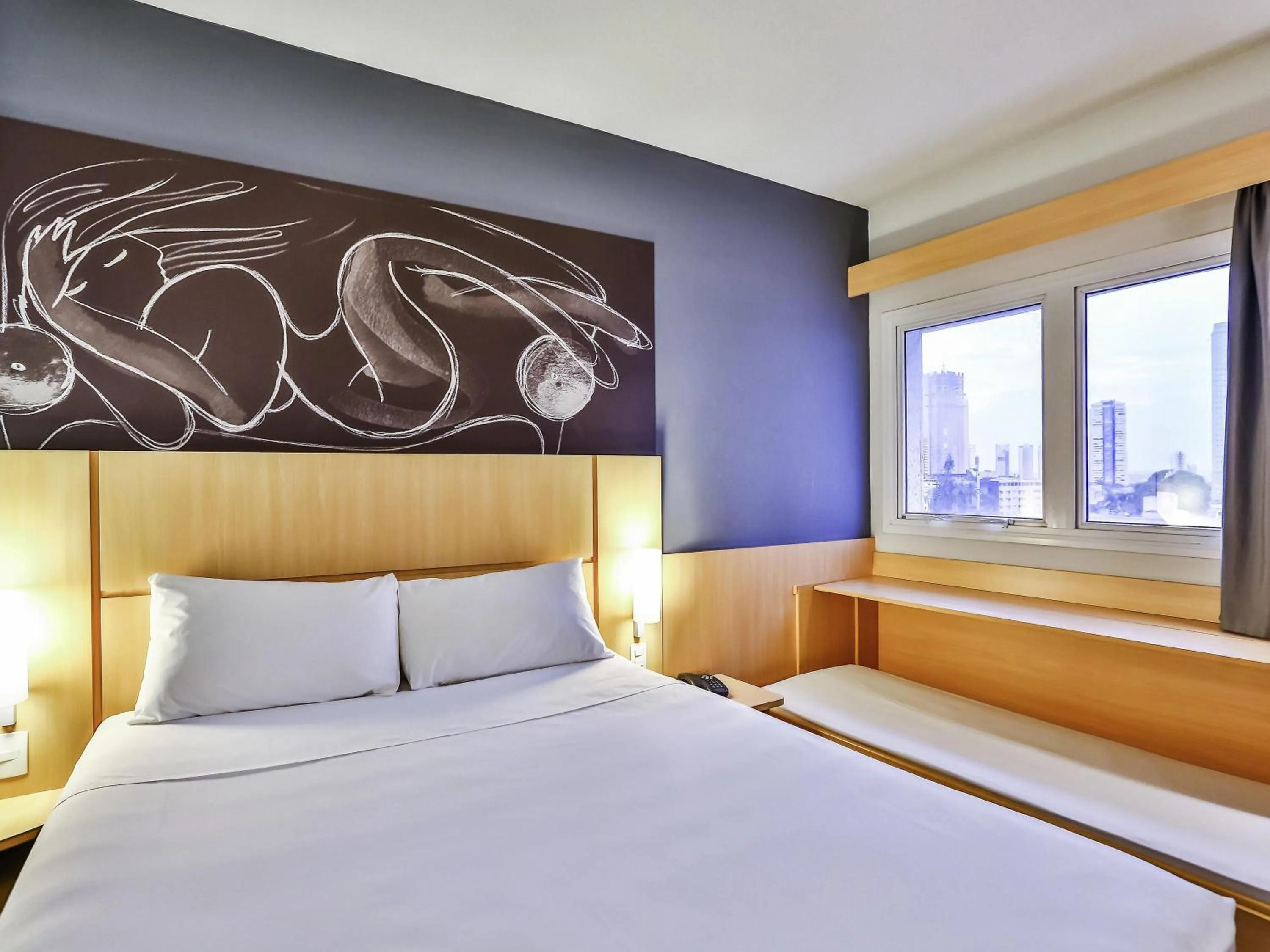 Standard Queen Room in ibis Goiânia