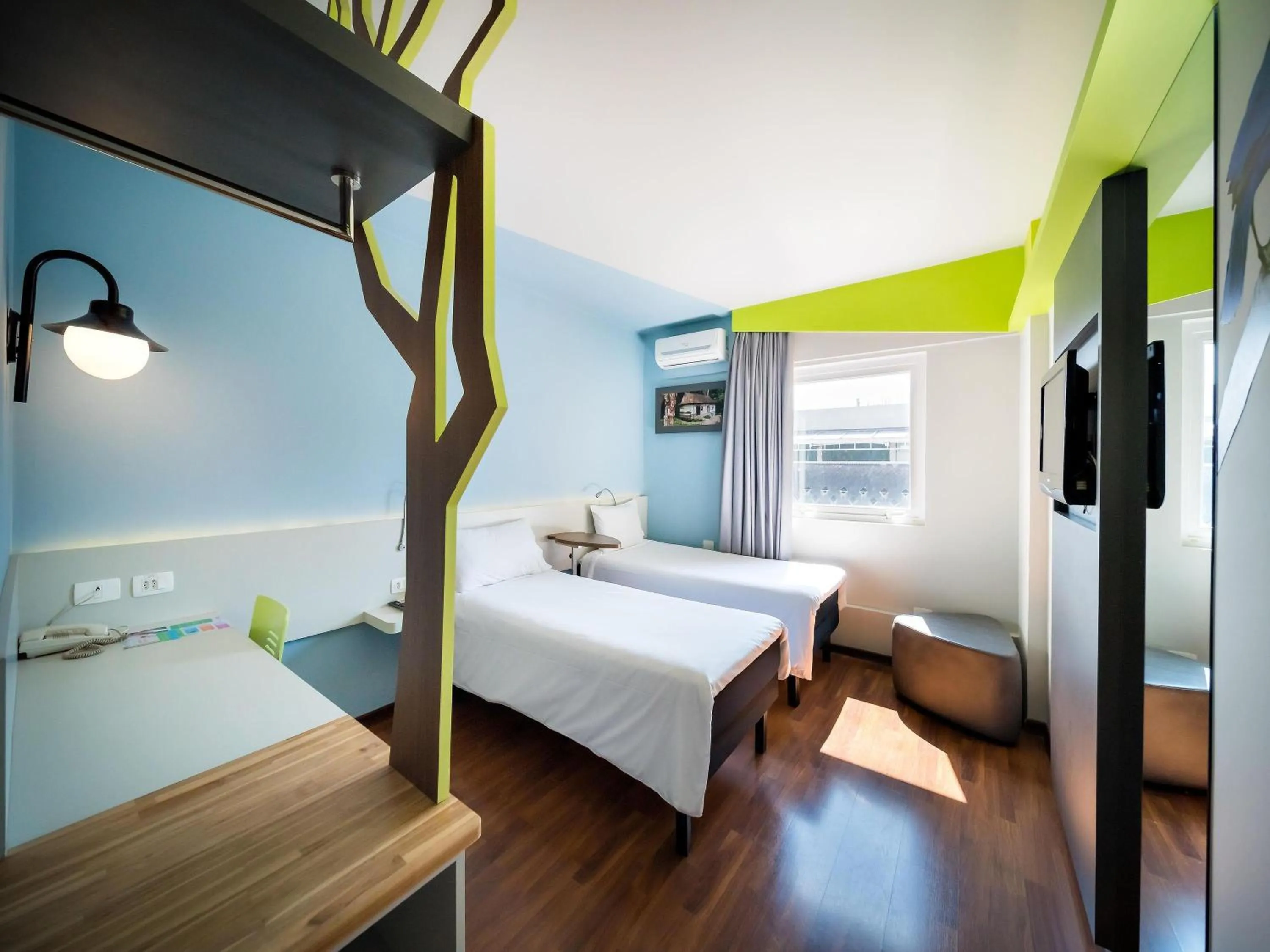 Superior Twin Room in ibis Styles Curitiba Centro Civico