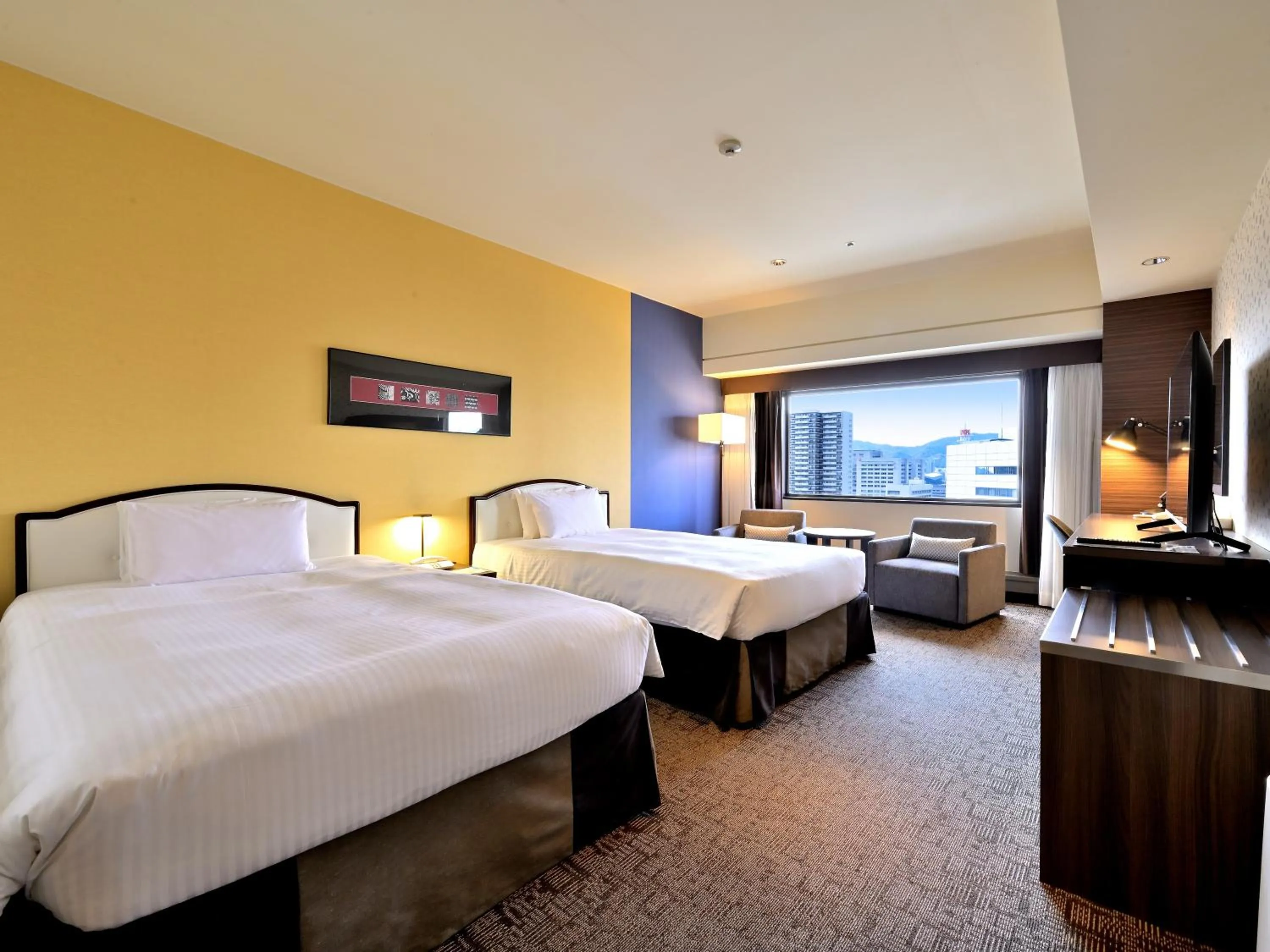 Standard Twin Room - Main Building - Non-Smoking in Kobe Portopia Hotel