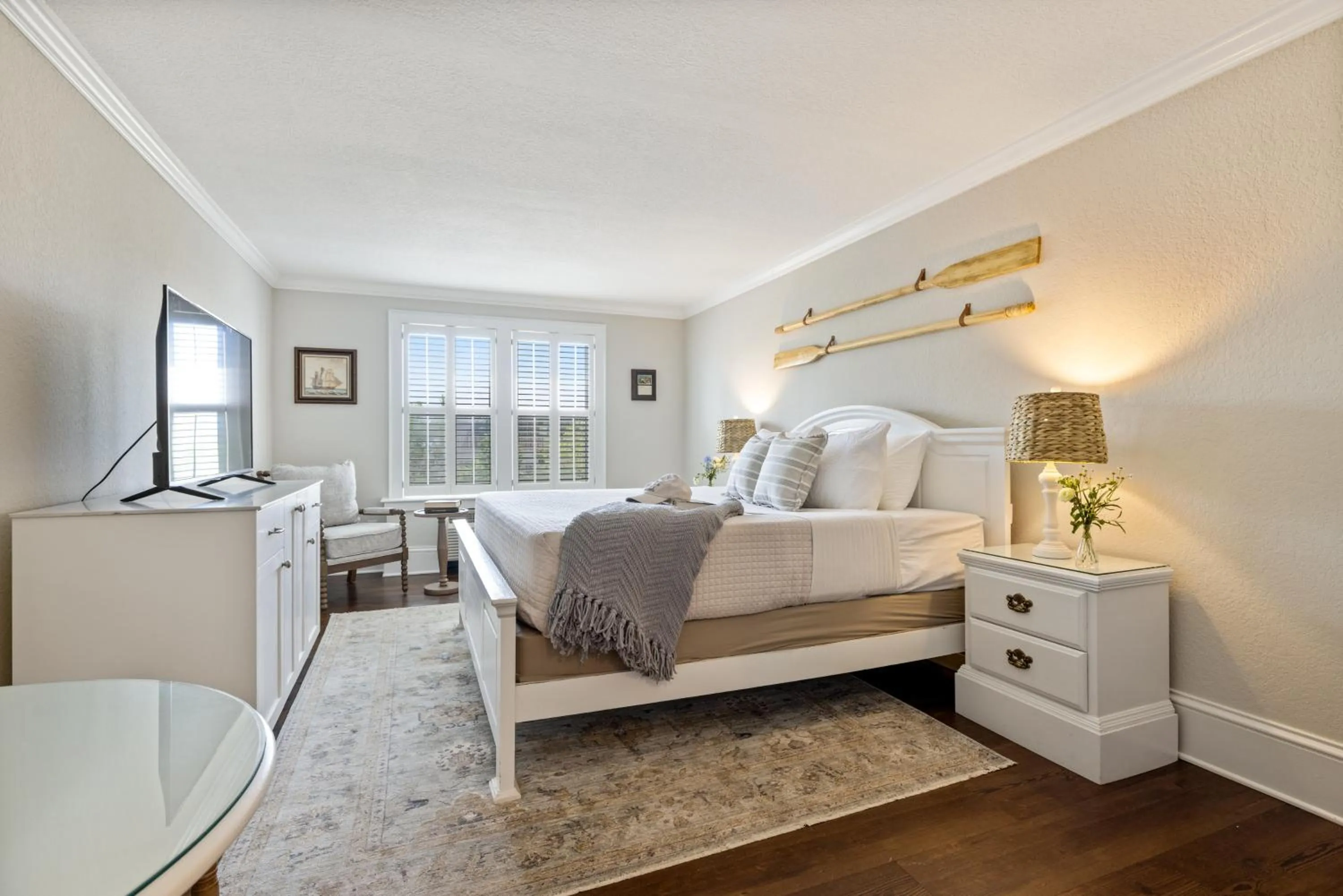 King Room in The Tranquil House Inn