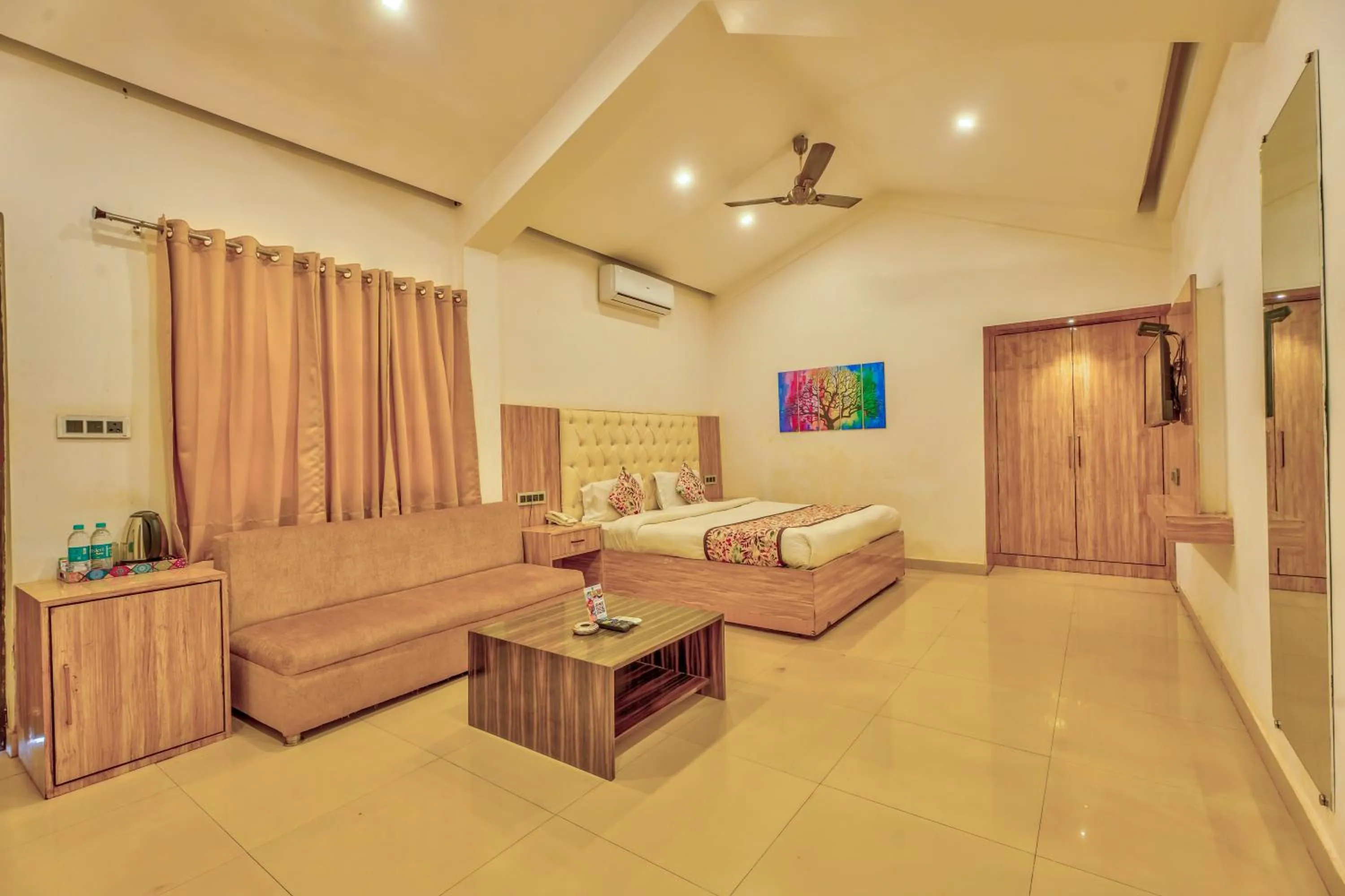 Deluxe Room With Balcony in The Boho, Vagator Beach Goa Near Thalassa