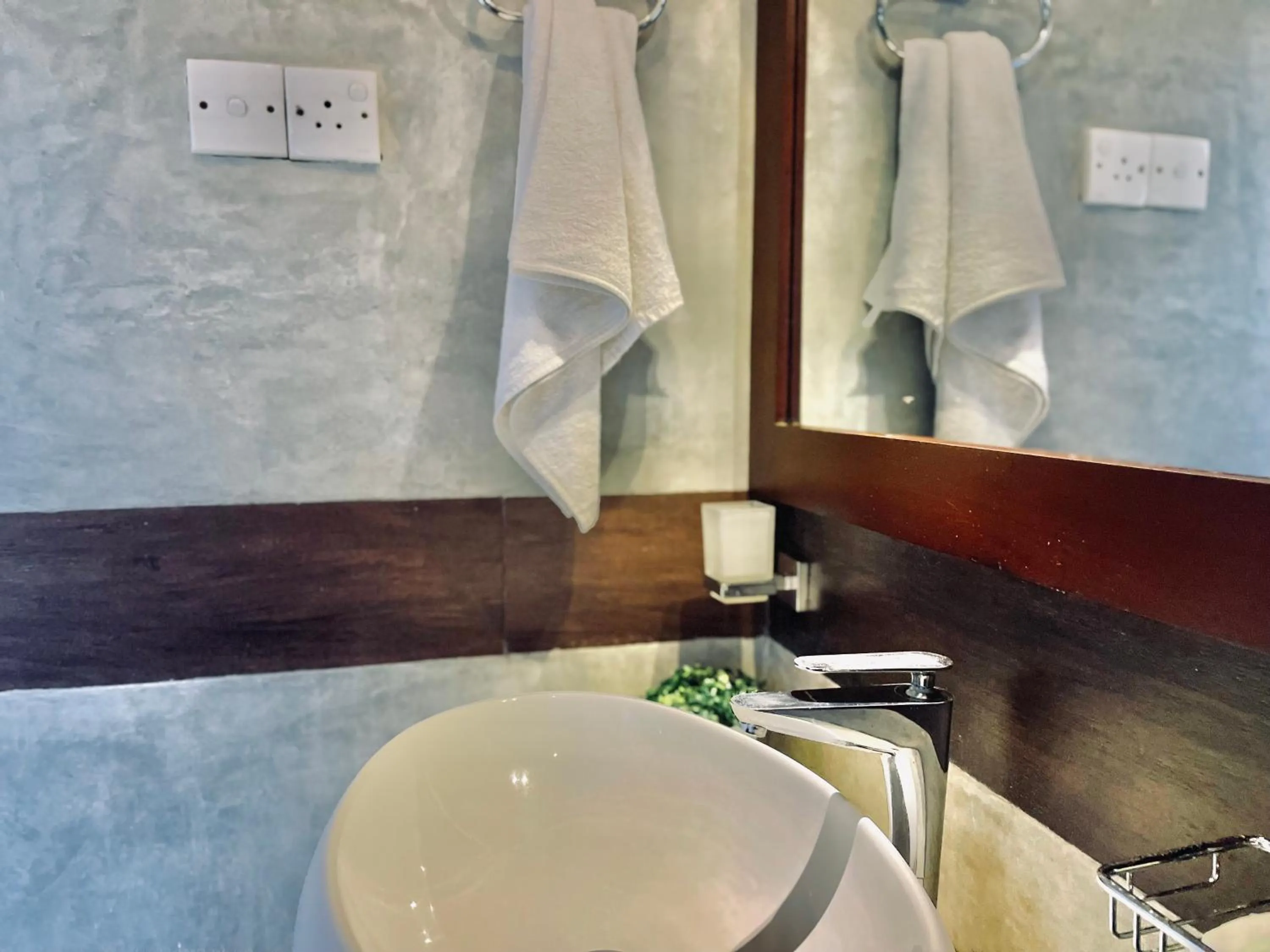 Deluxe Double or Twin Room - single occupancy in 8 Plus Motels