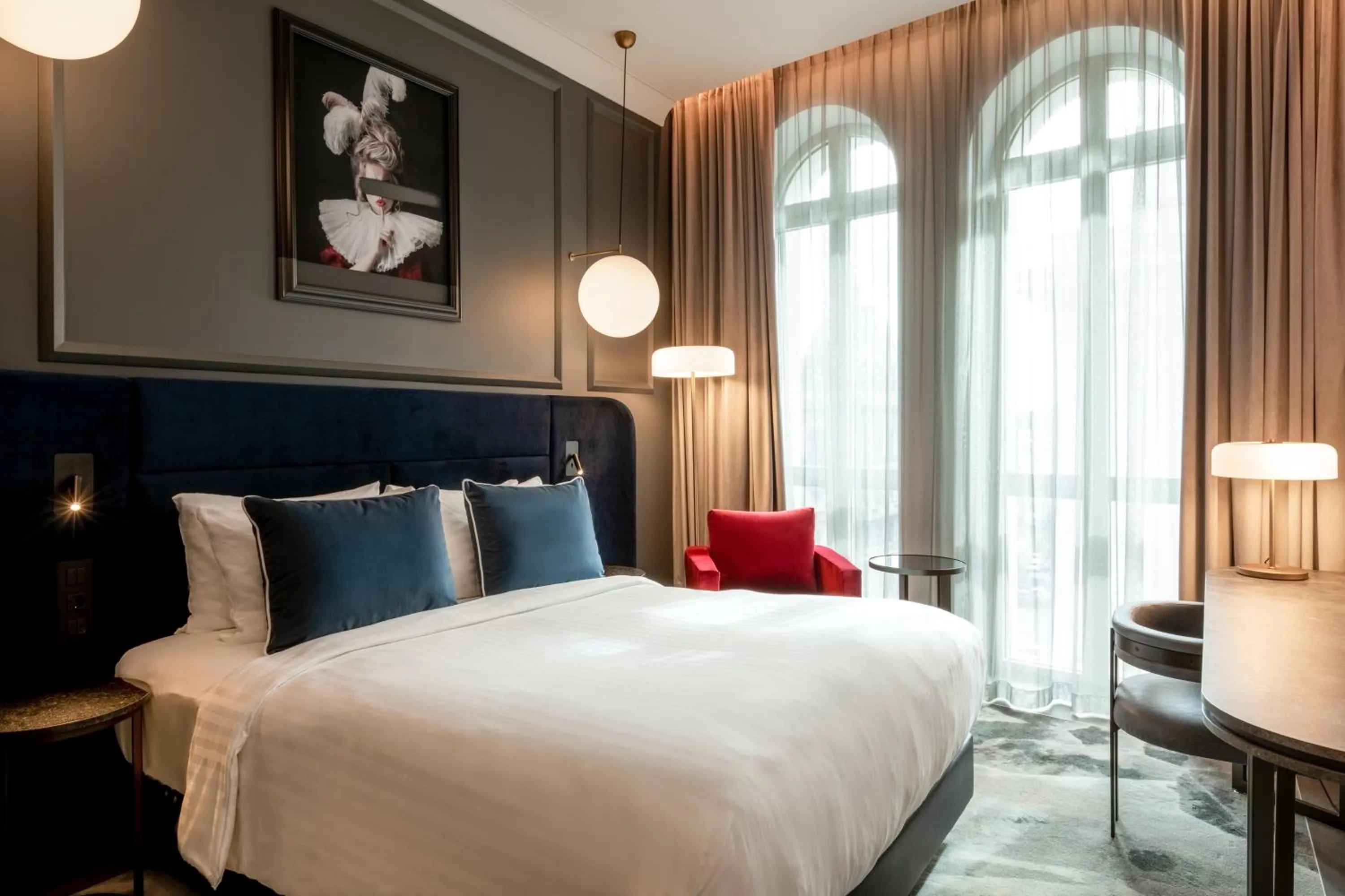 Silver, Guest Room with 1 King in The Marmorosch Bucharest, Autograph Collection