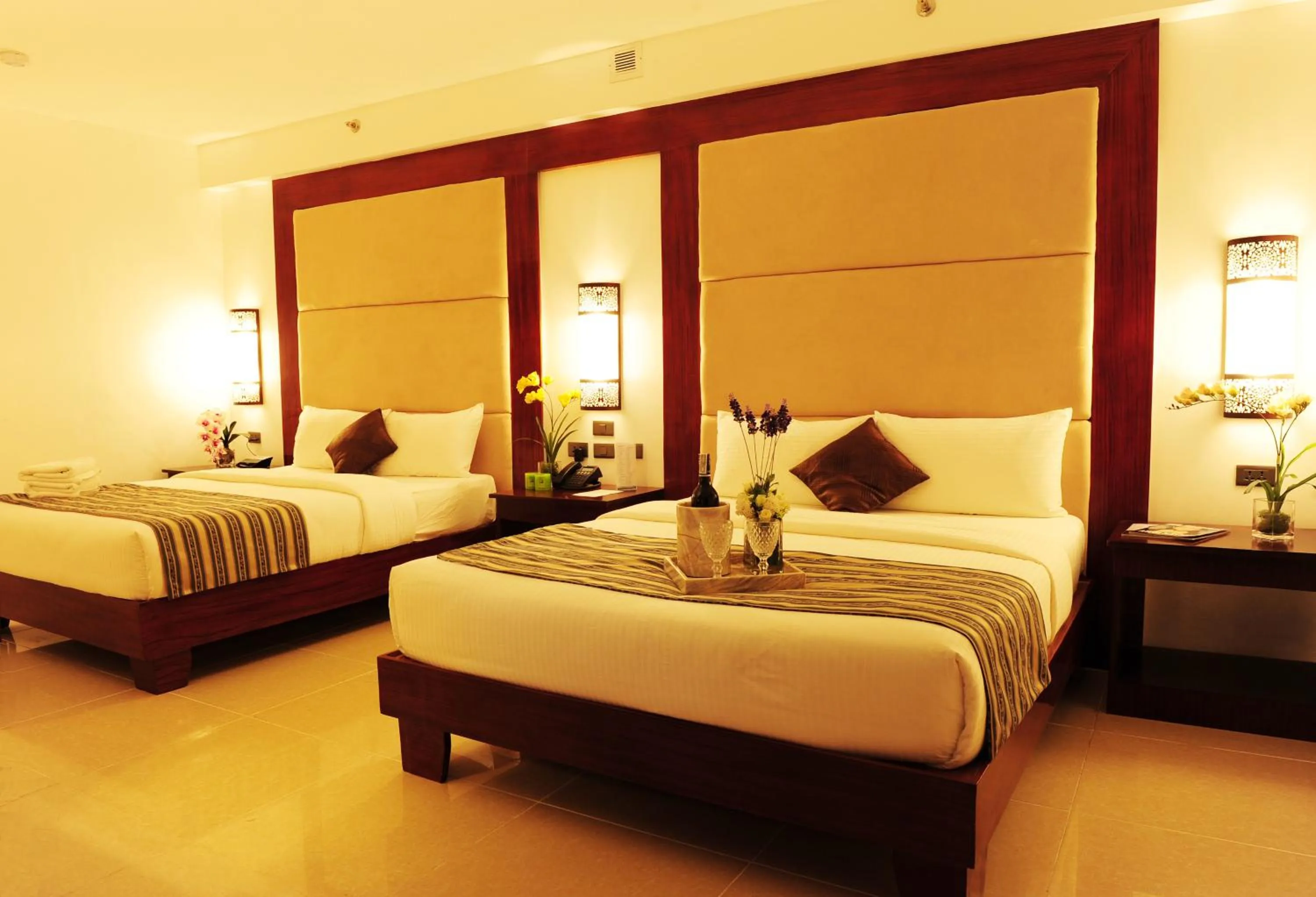 Superior Queen Room in Boracay Summer Palace Hotel