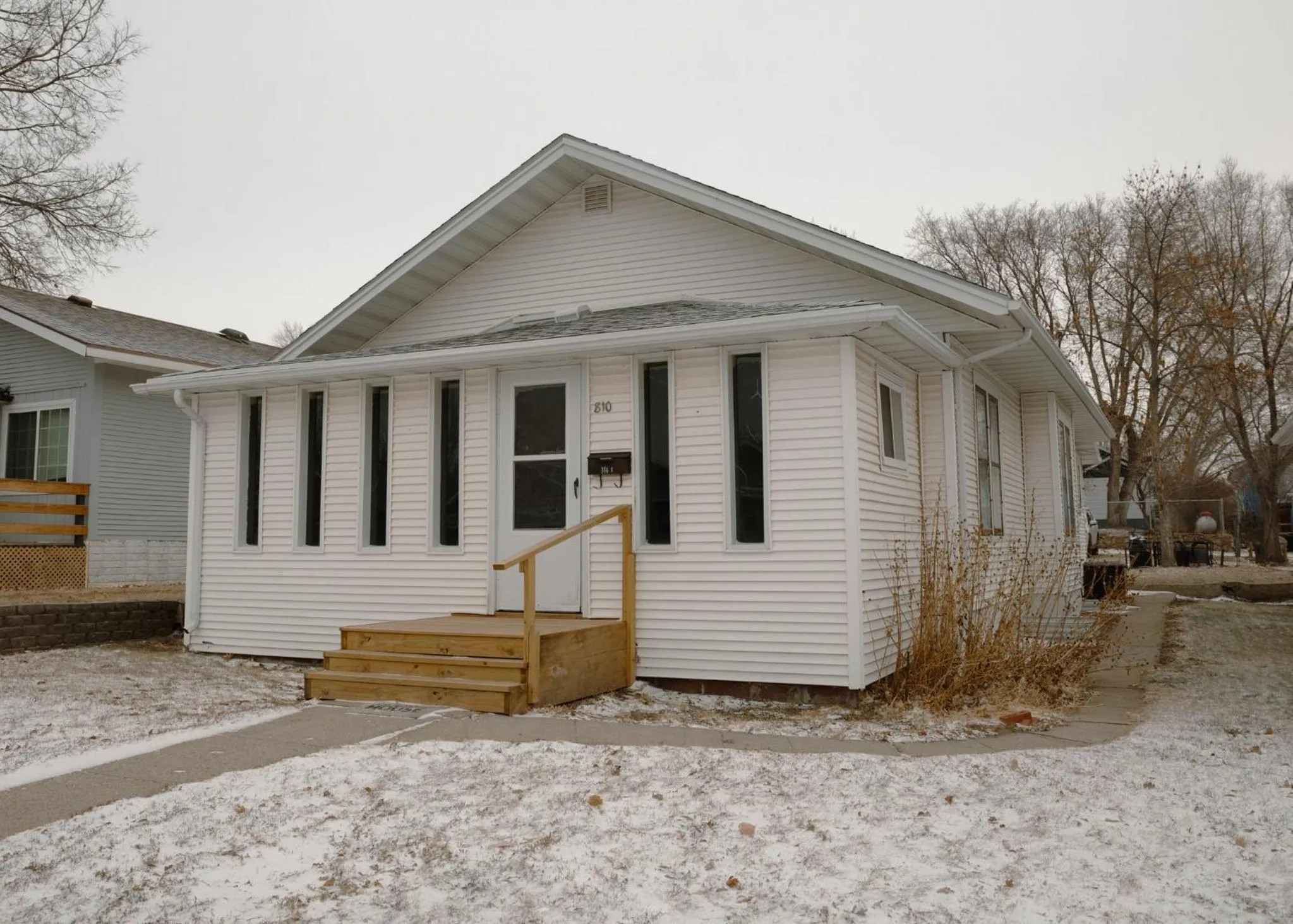 Four-Bedroom House in East Side Motel & Cabins