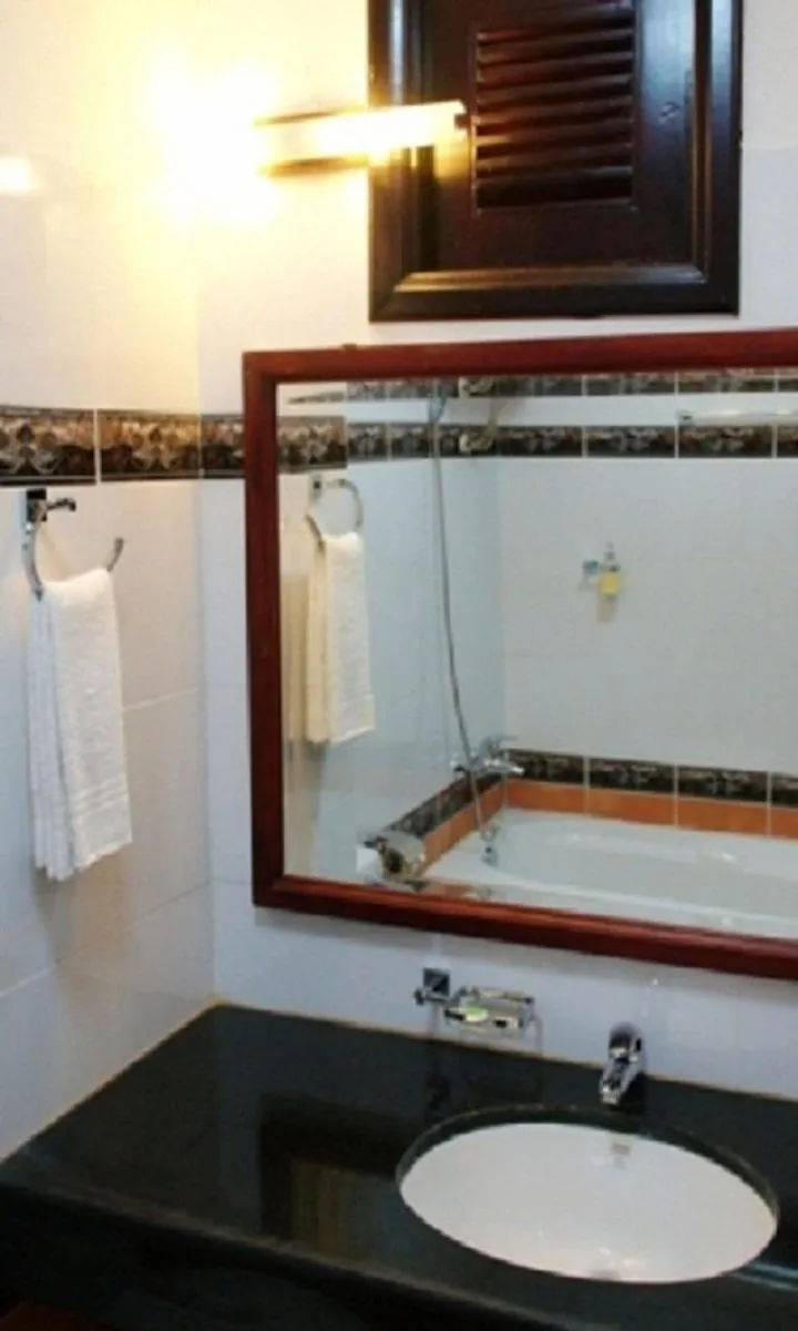 Deluxe Double Room in Long Beach Hotel