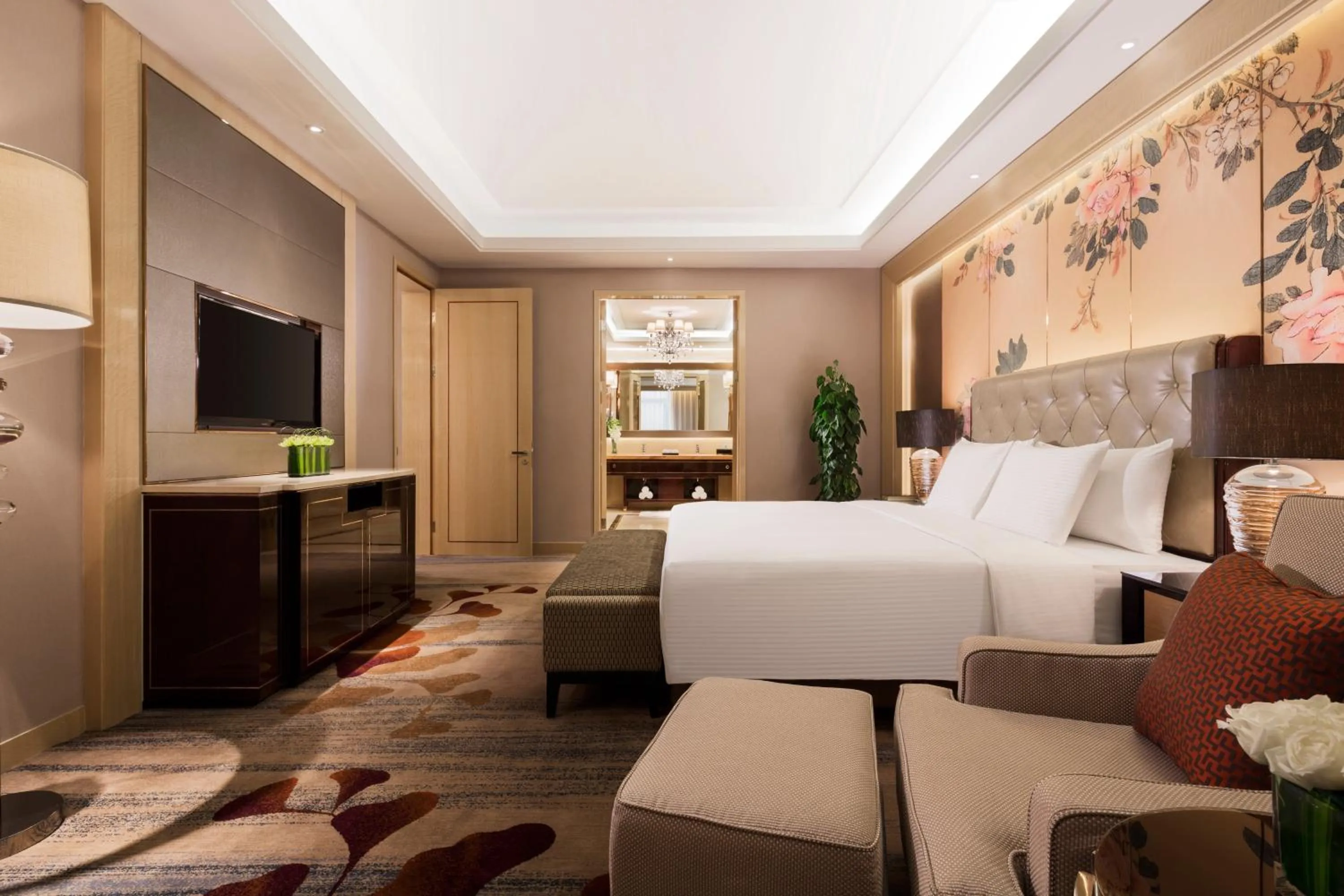Deluxe Suite in Wanda Realm Dandong