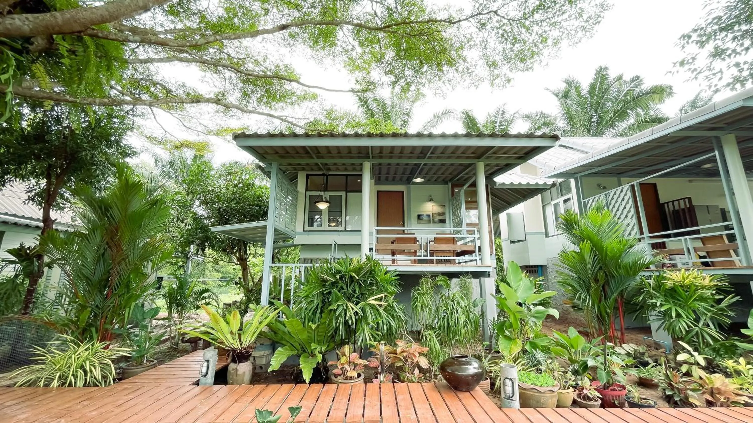 Superior Villa - Garden View in Rimsira