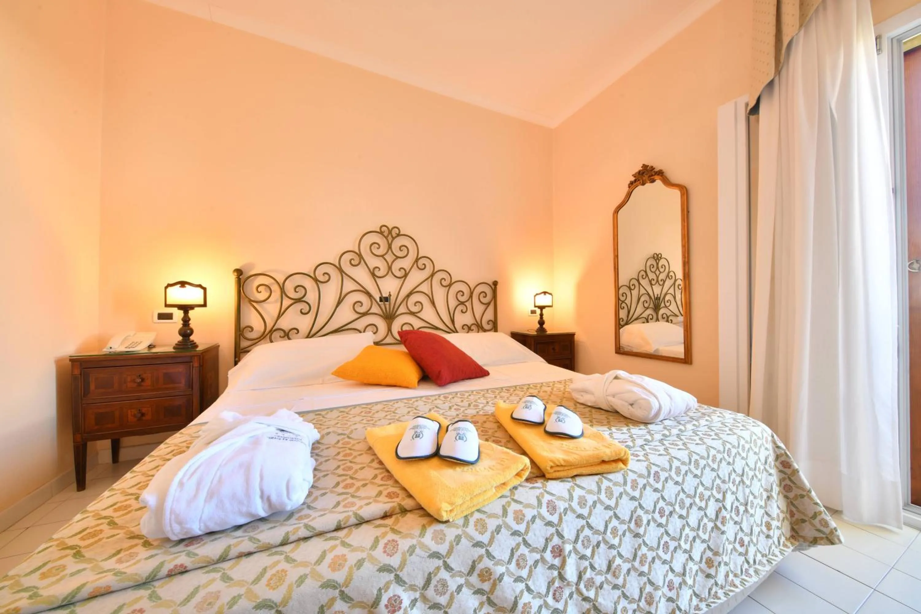 Double Room with Balcony in Grand Hotel Terme di Augusto