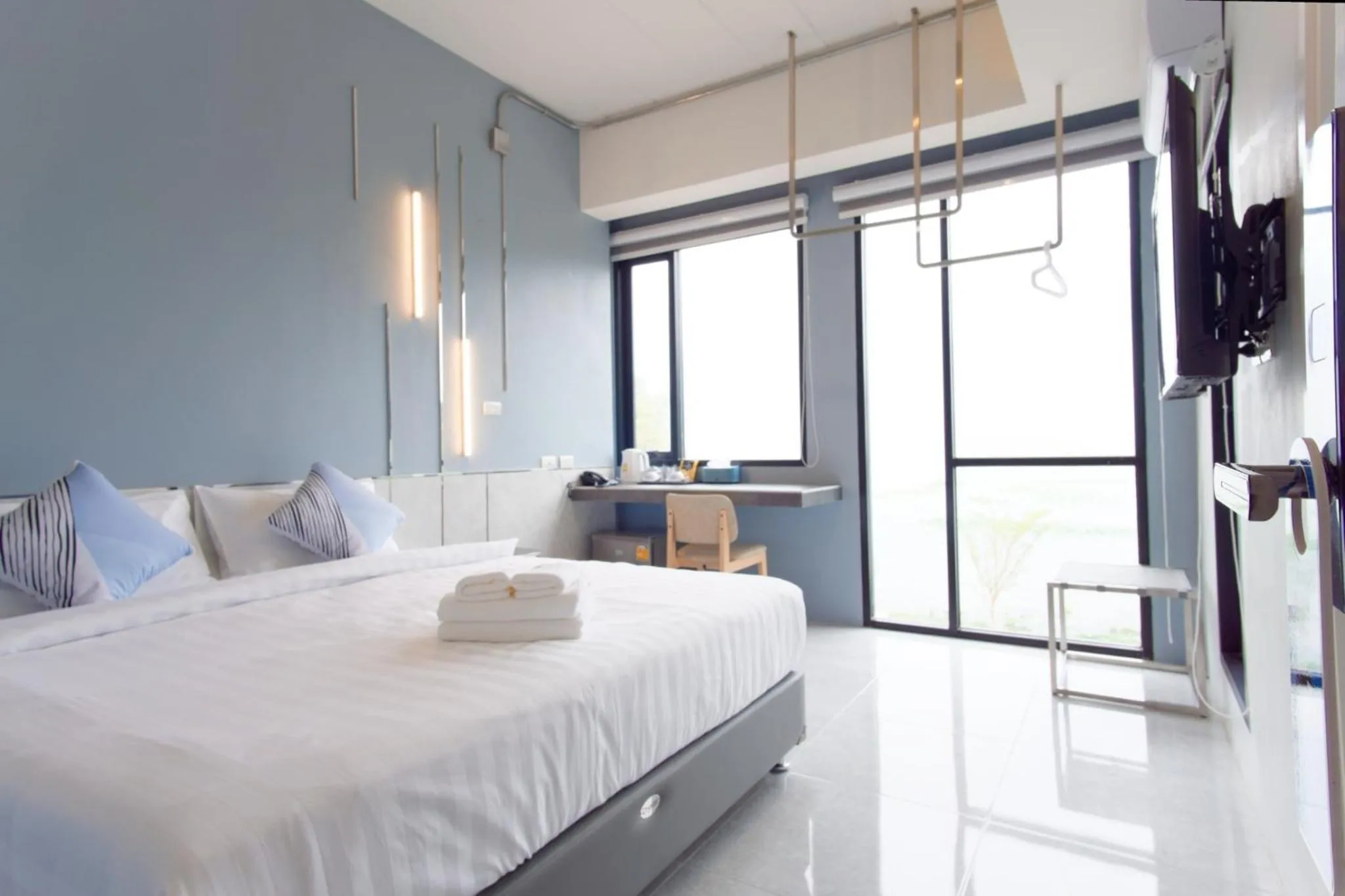 Double Room with Lake View in ABIZZ Hotel KwanPhayao