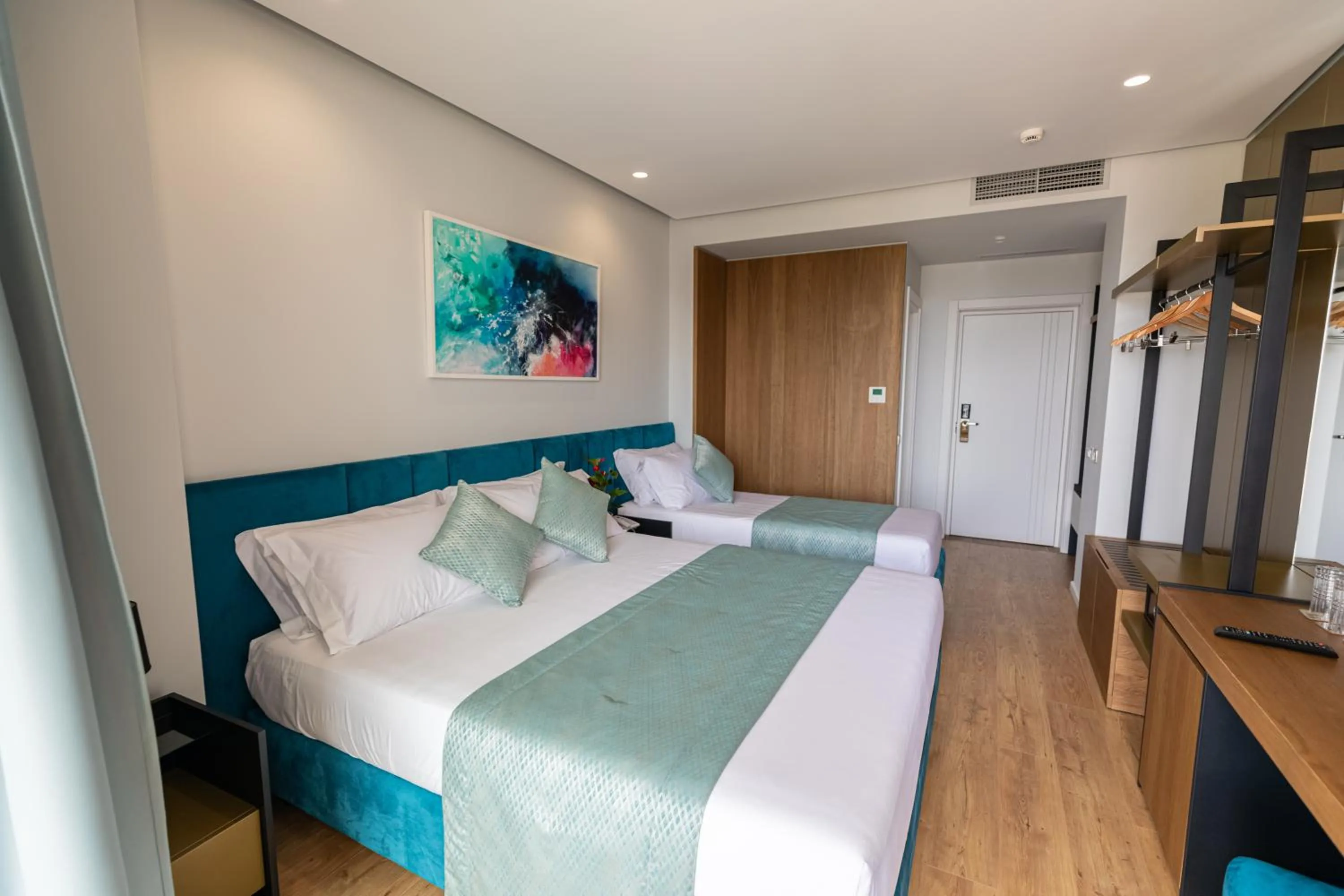 Triple Room with City View in Ames Hotel & SPA