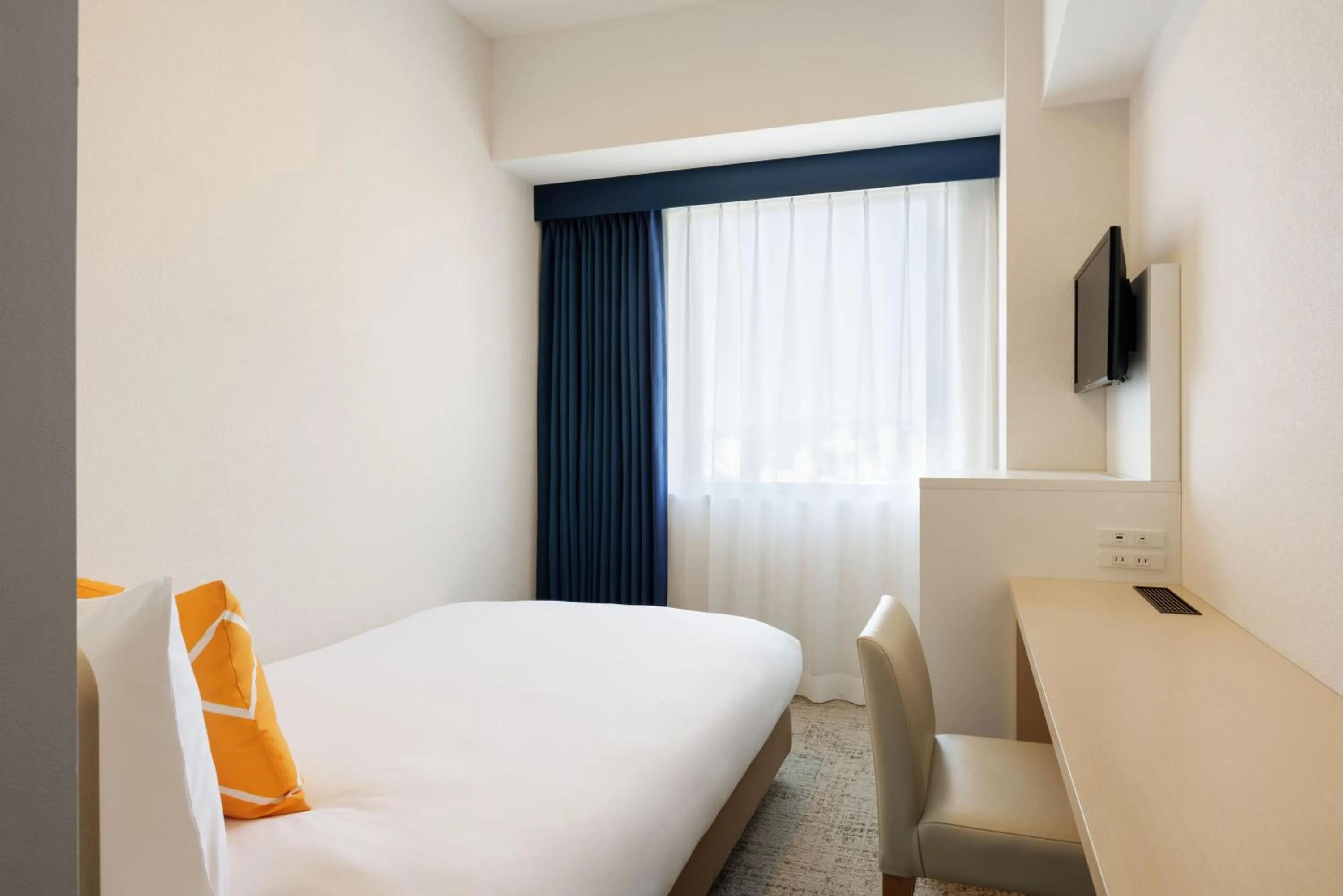 Single Room - Smoking in UNIZO INN Express Utsunomiya