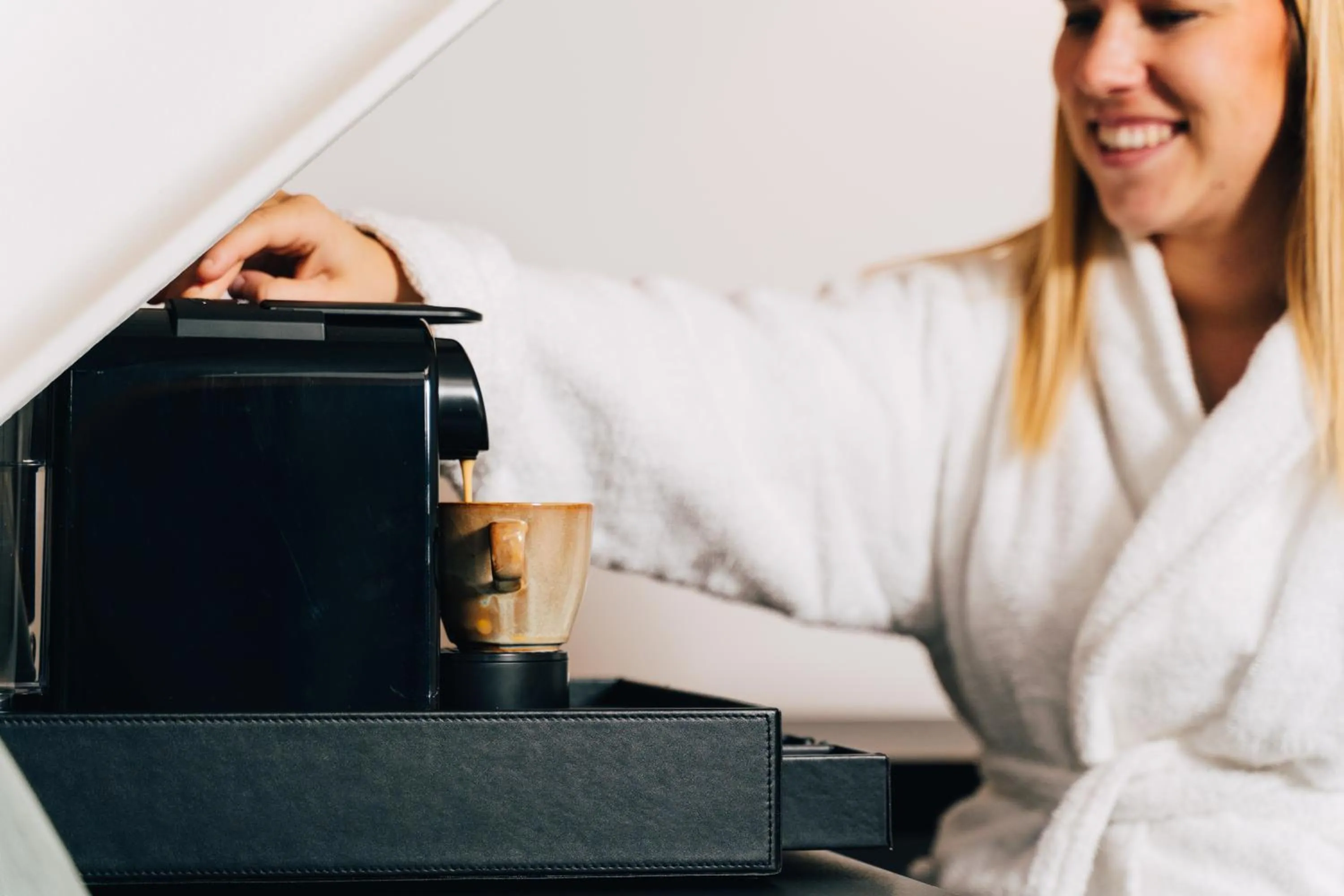 Deluxe Double Room with Bath - single occupancy in Factory Hotel