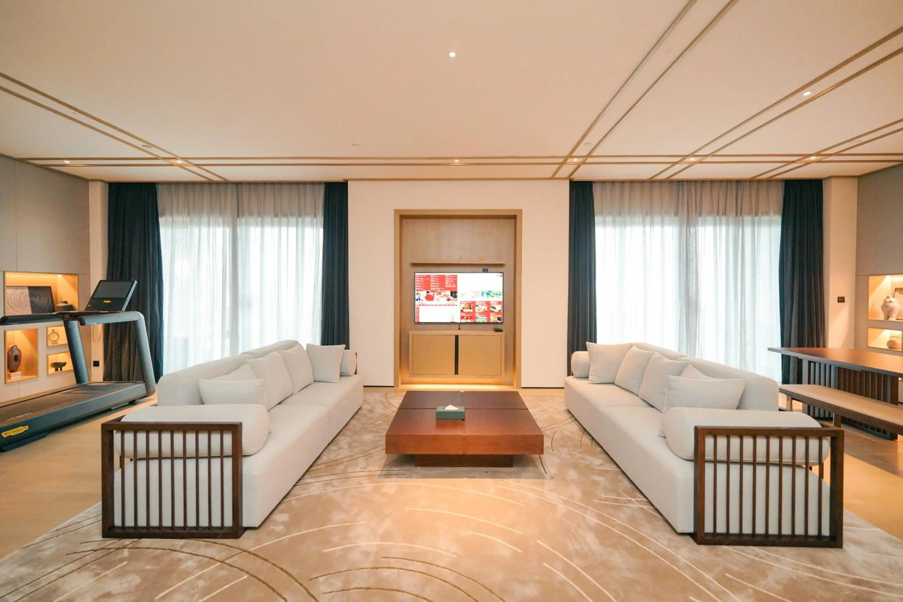 The Level Presidential Suite  in Melia Chongqing