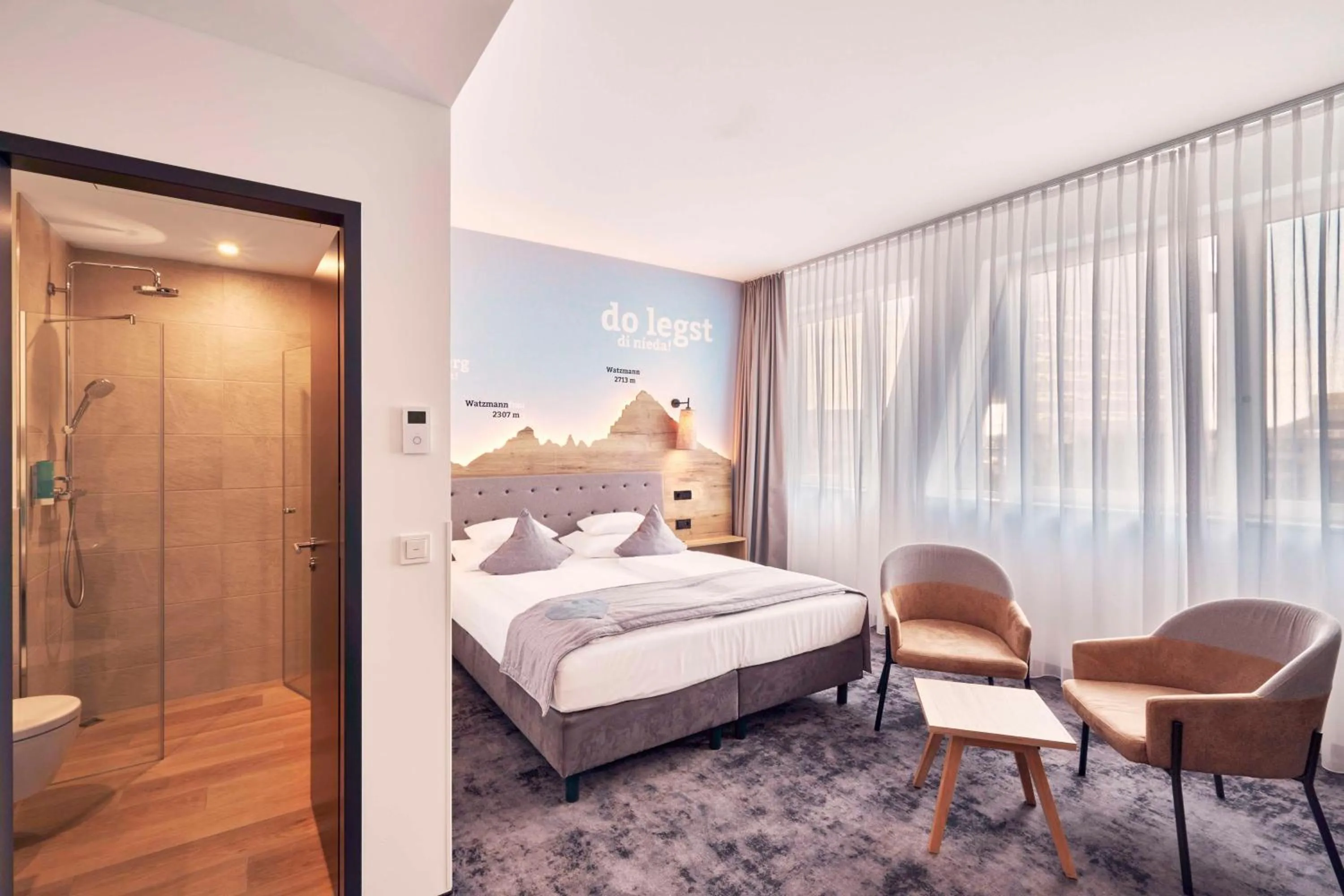 Comfort Double Room with Walk-In Shower in Best Western Hotel Arabellapark Muenchen