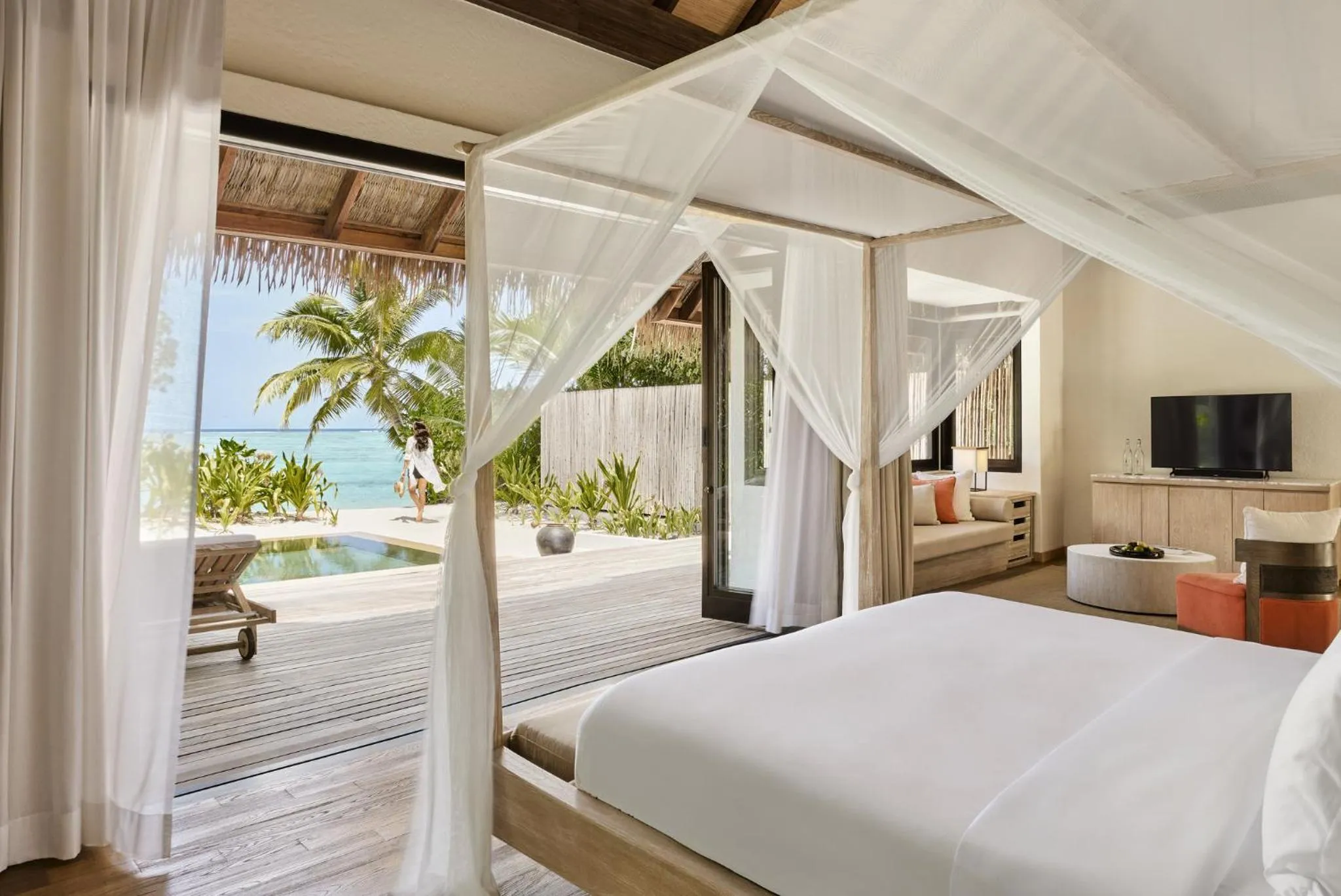 Beach Suite with Private Pool in COMO Maalifushi