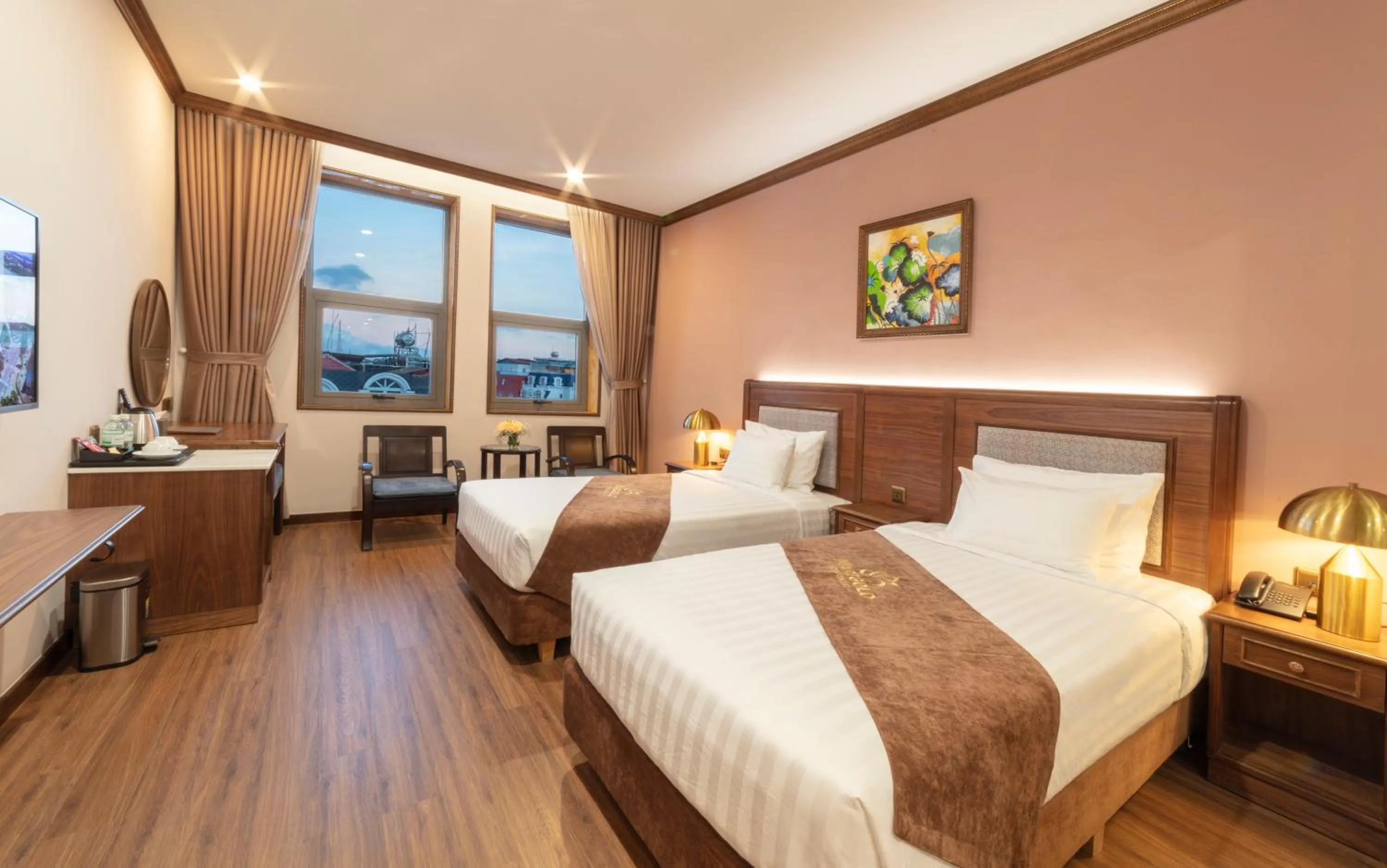 Deluxe Twin Room in Marigold Hotel Dalat
