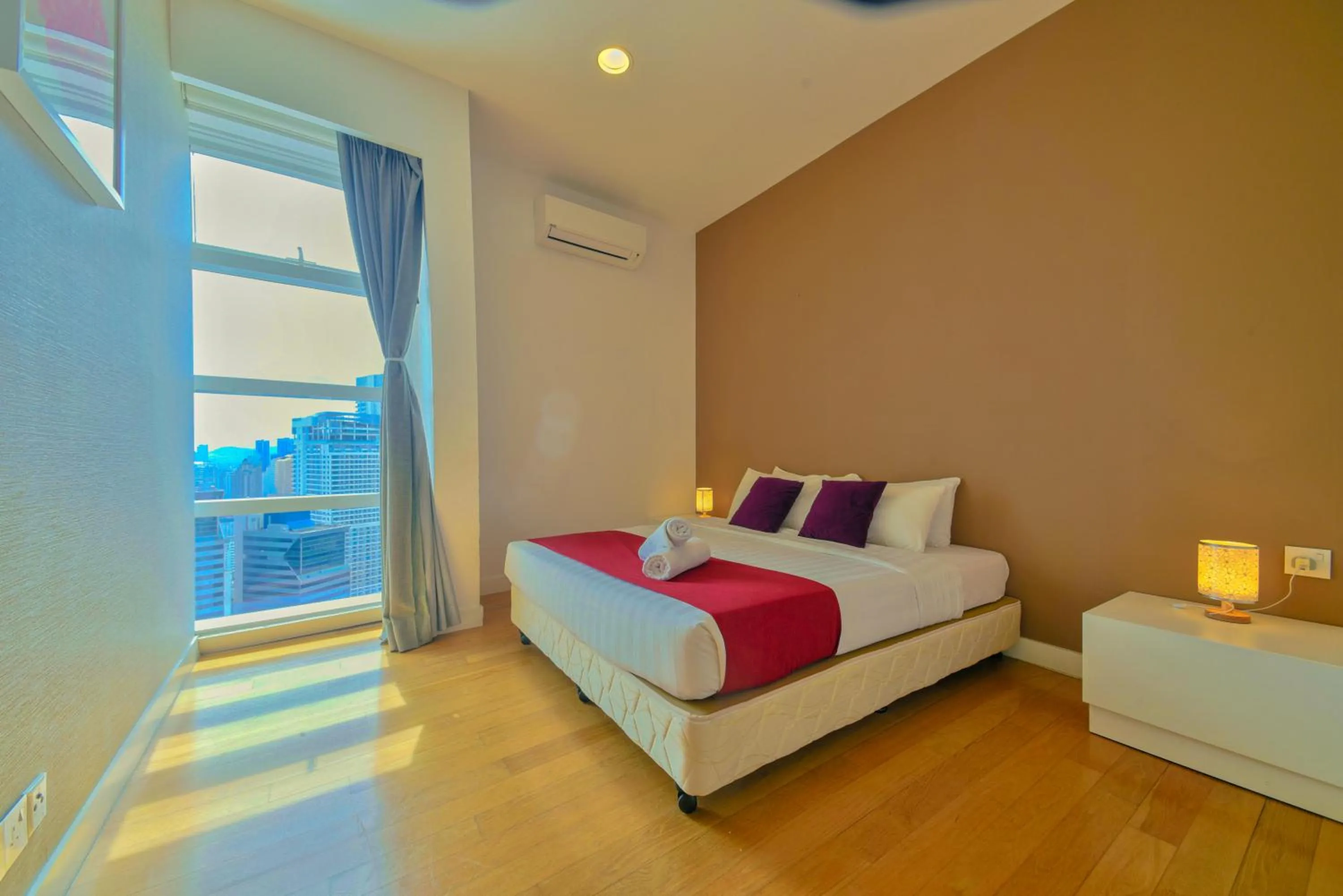 Three-Bedroom Deluxe Apartment in Flixses Suites at Platinum KLCC