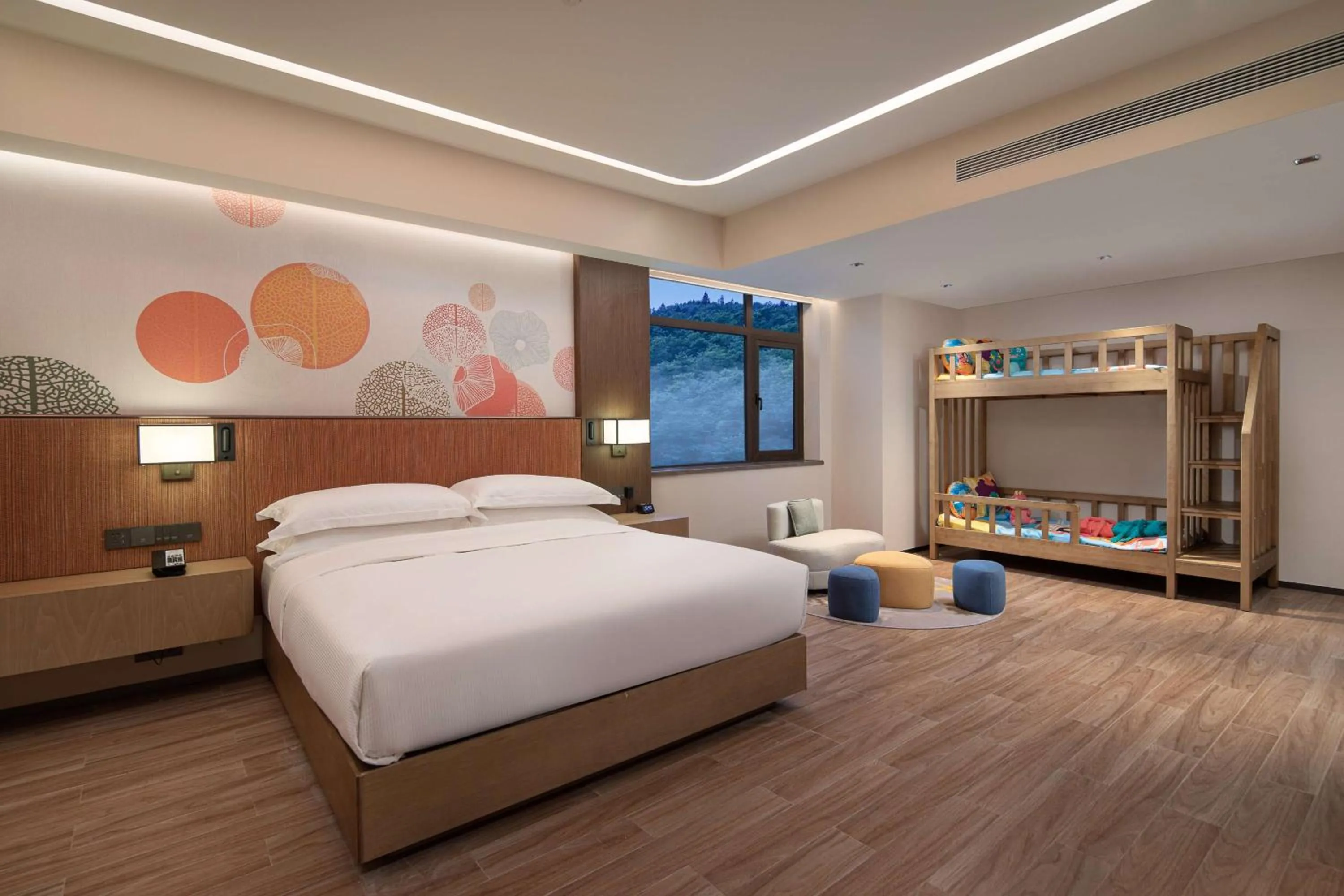 Premium King Suite in Hilton Garden Inn Jiuzhaigou