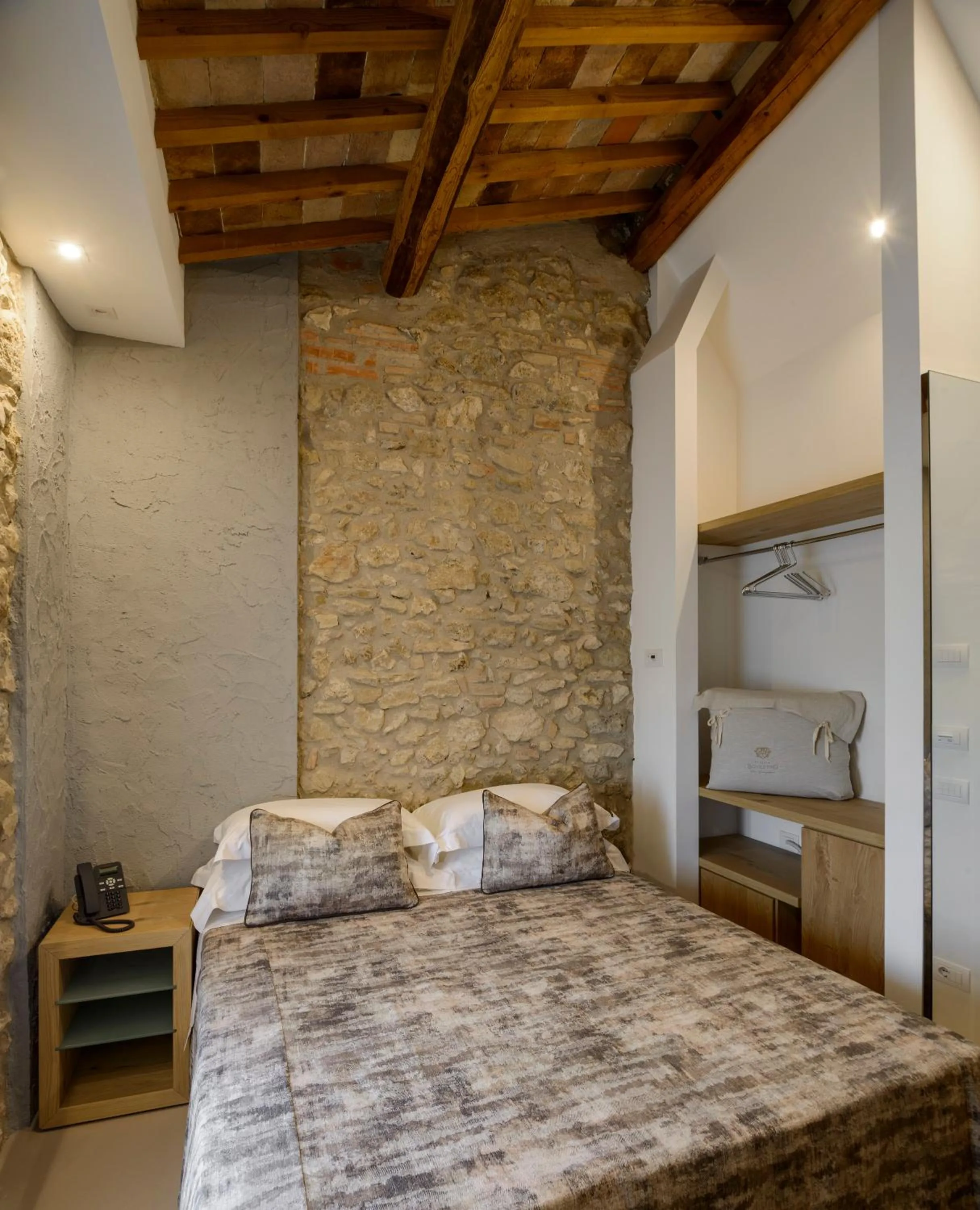 Small Double Room - single occupancy in Tenuta Sovestro - Agriturismo e winery