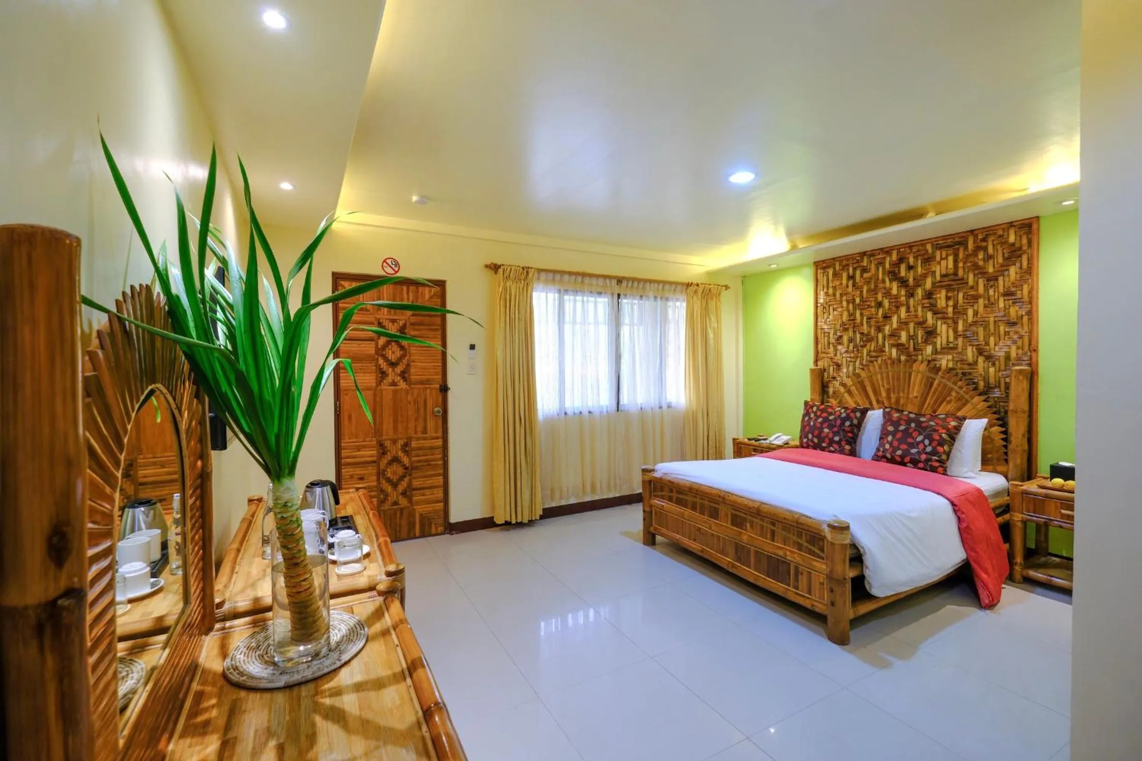 Deluxe Room in Malapascua Exotic Island Dive Resort