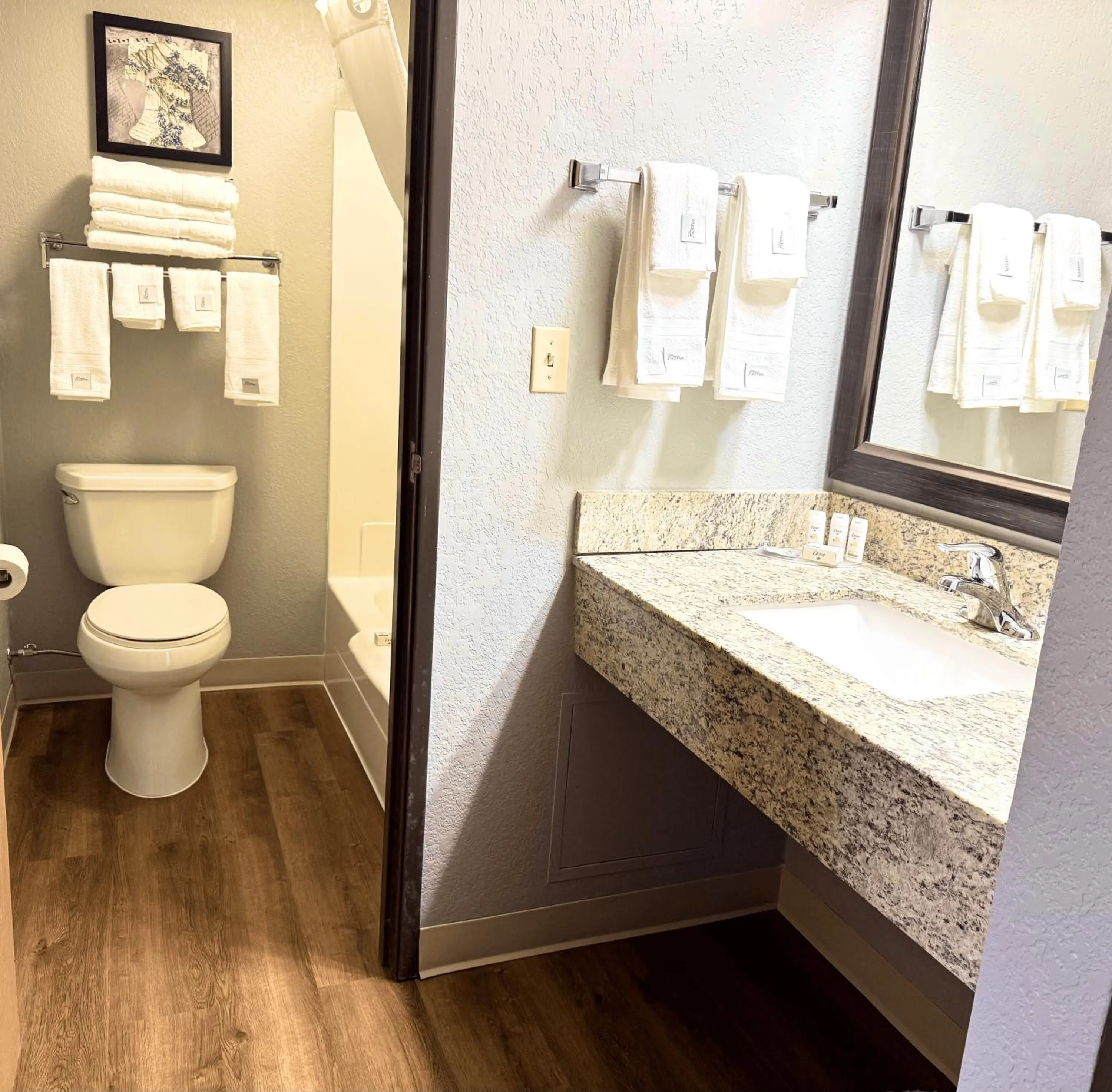 Superior King Studio Suite - Non-Smoking in AmericInn by Wyndham Ames