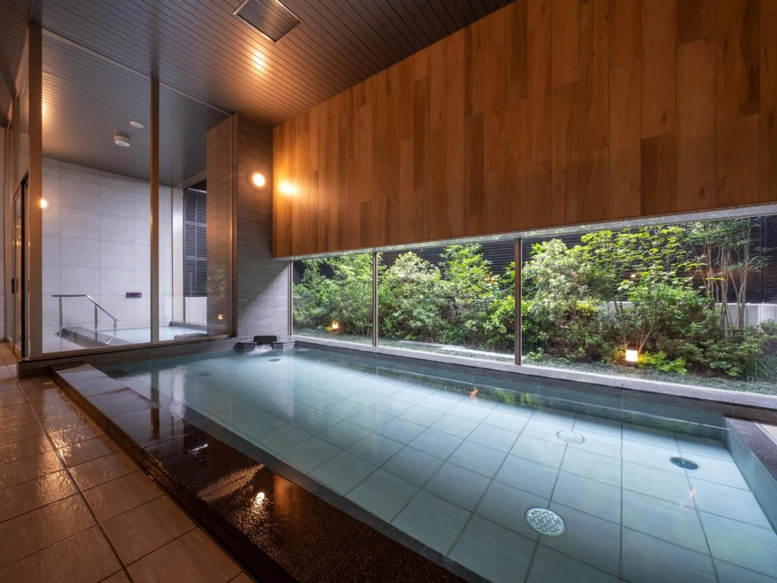 Queen Room - single occupancy in HOTEL μ STYLE INUYAMA experience