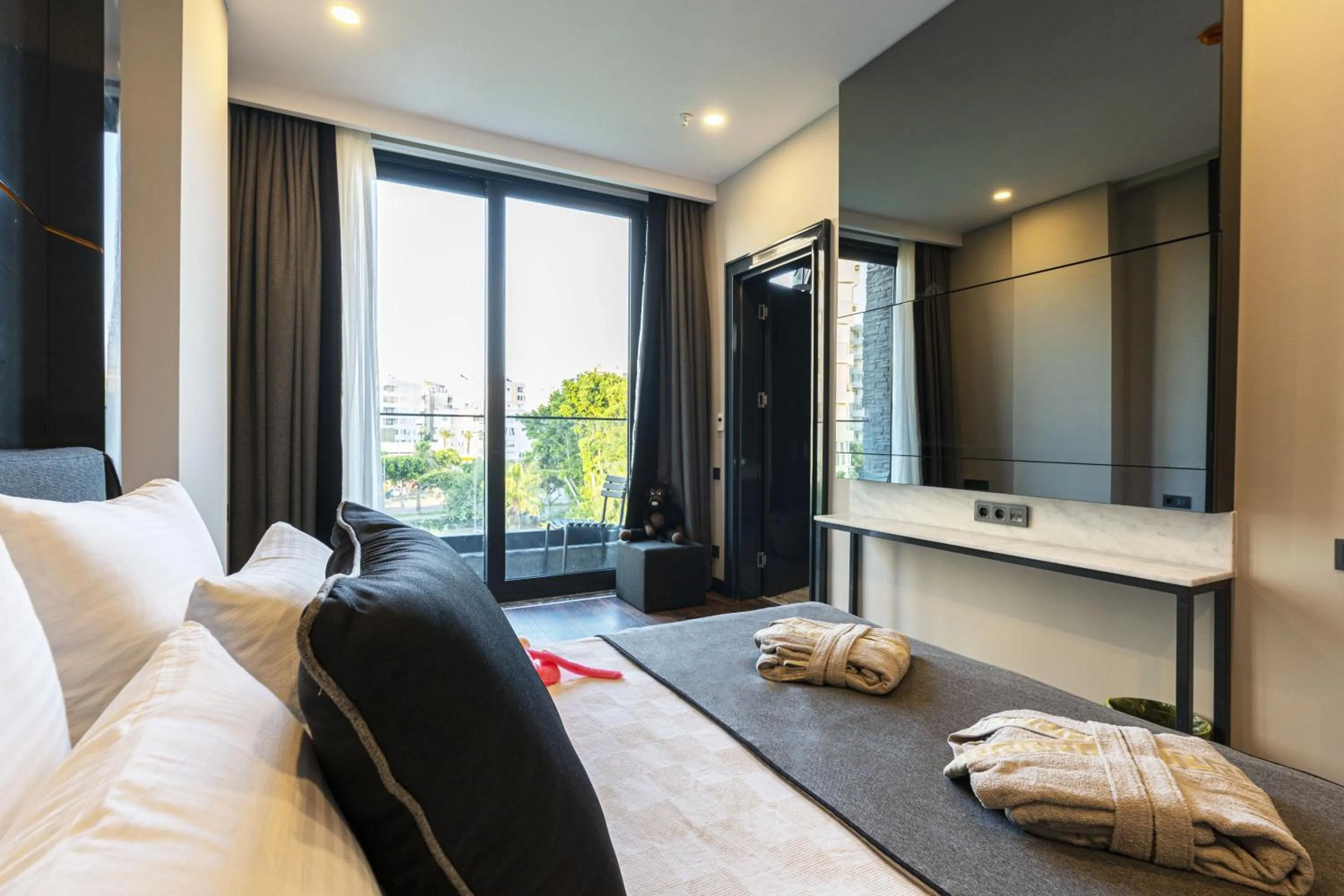 Family Room in Lucky Monkey Hotel