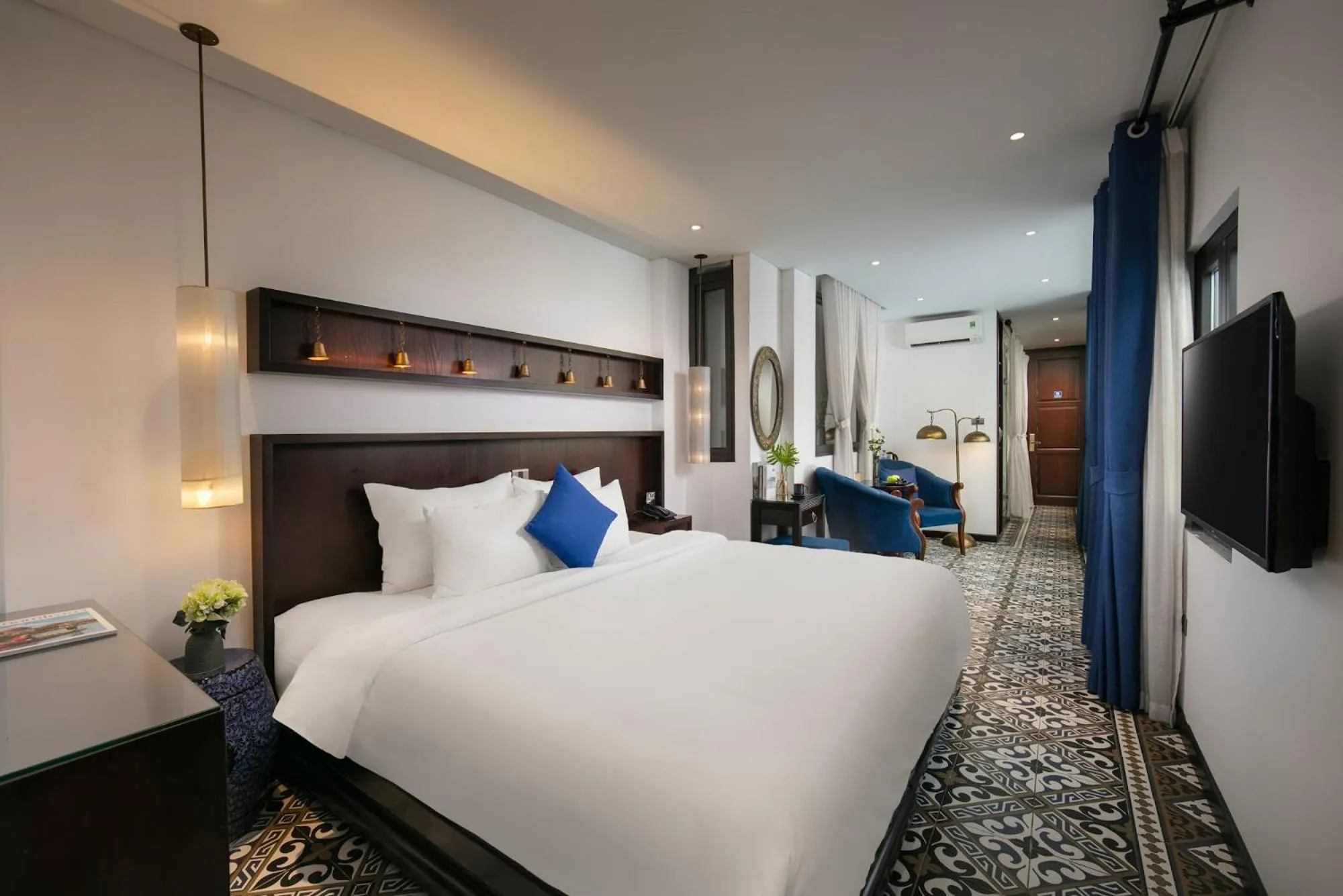 Junior Suite with Terrace in Carillon Boutique Hotel